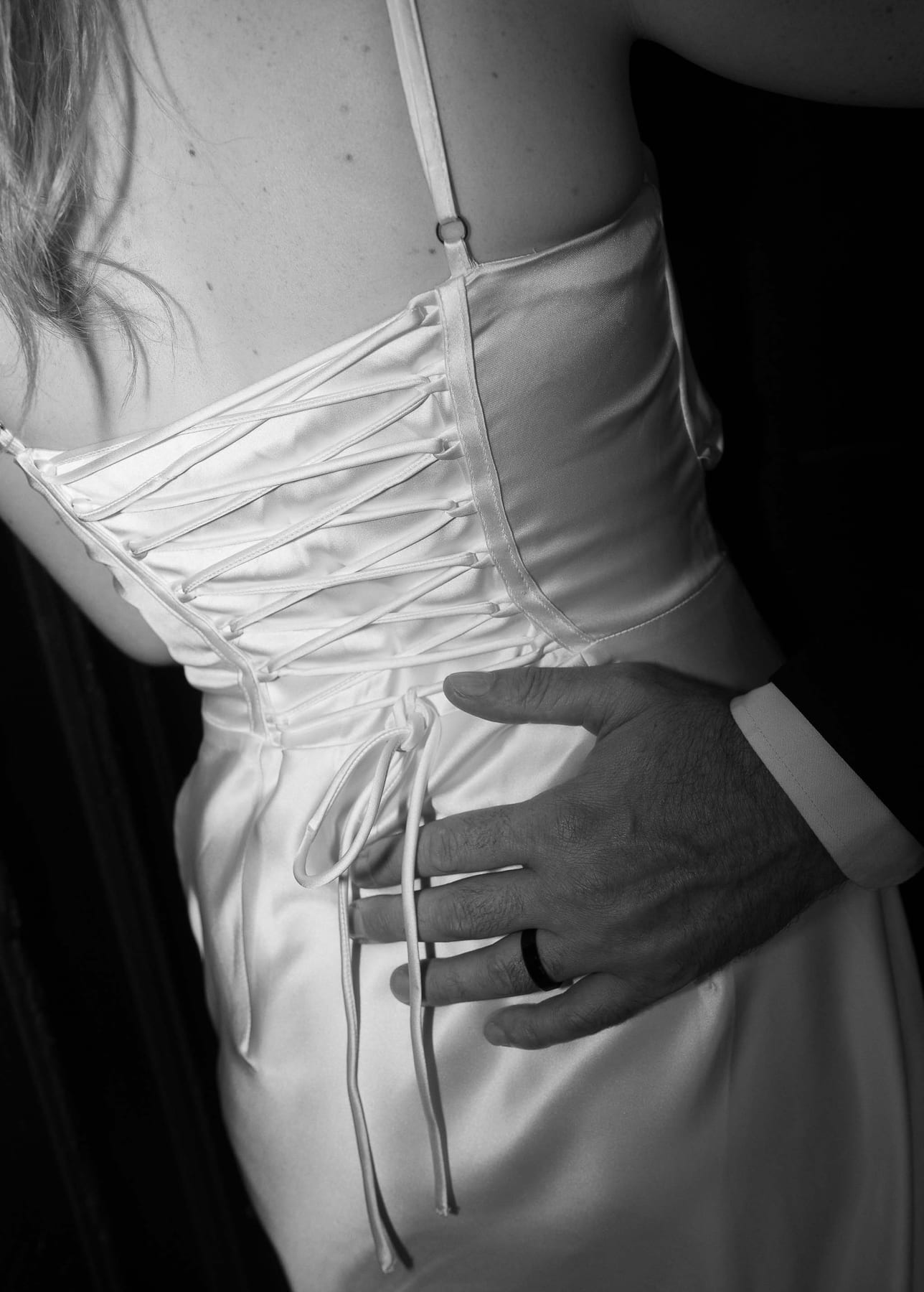 ASHLEIGH AND ED (Pre-wedding photoshoot at MArtin place and Centro86)
