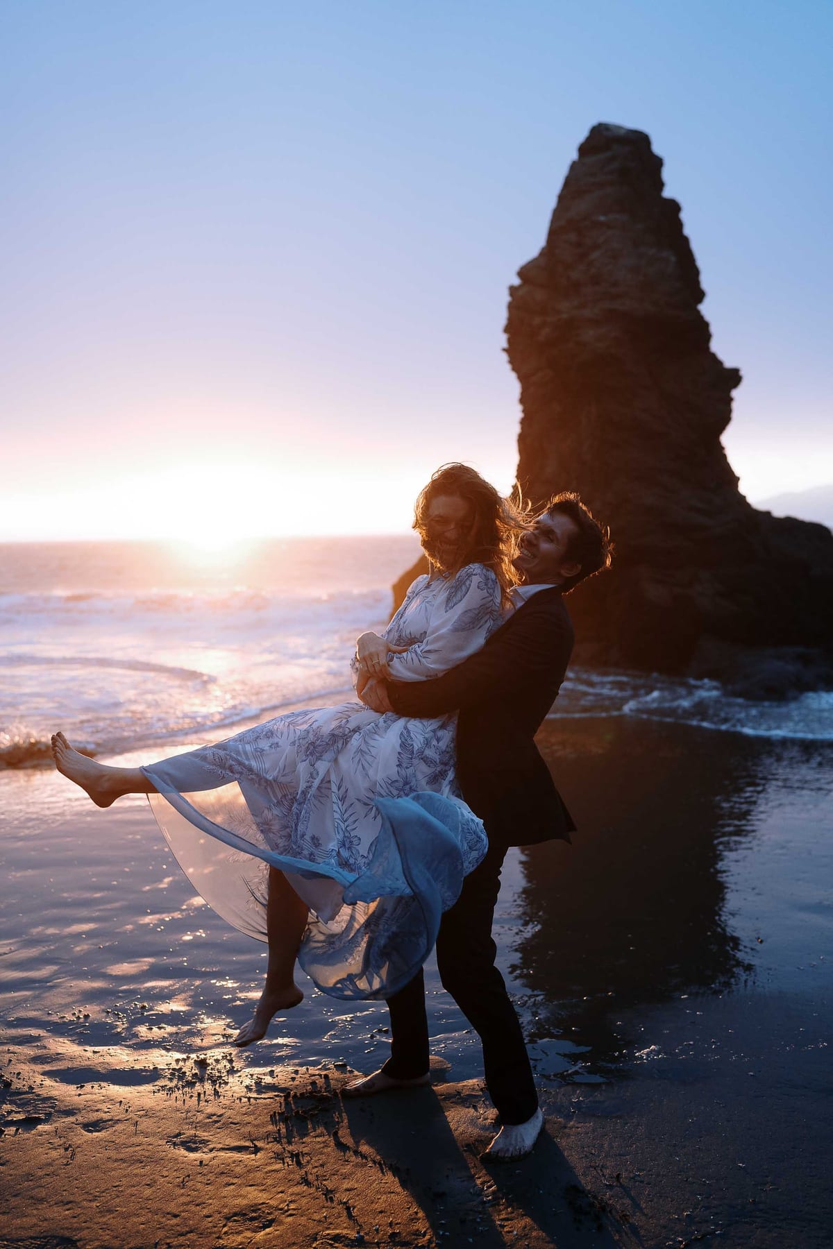 AUDRA AND CHRIS (Beach photoshoot at the Golden gate bride, San Francisco, California)