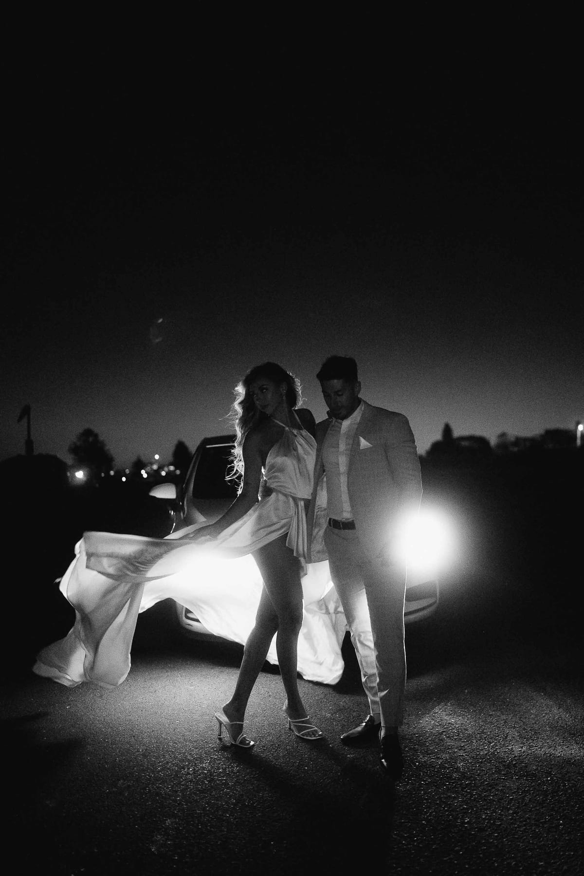 CHARLIE AND CANDICE (Elopement shoot at the Cronulla sand dunes, South Sydney)