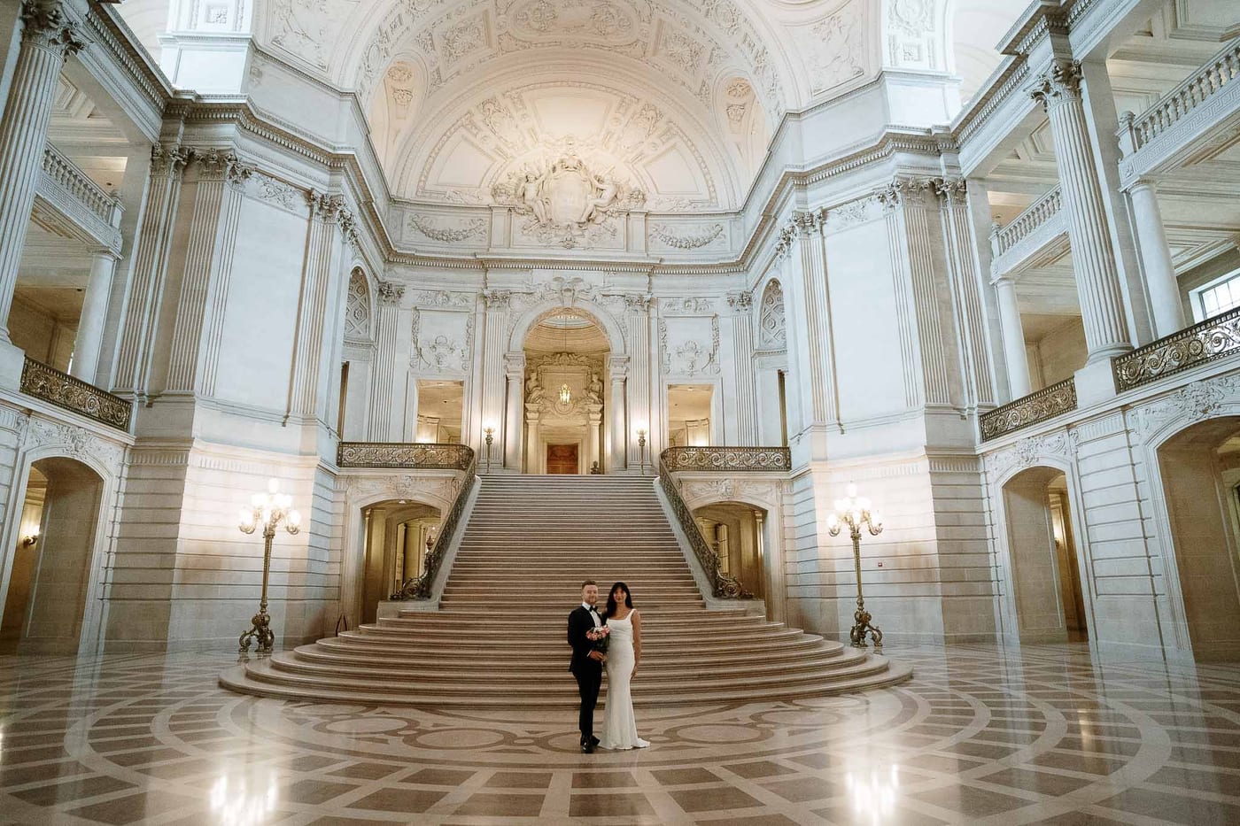 THOMAS AND AMANDA (Elopement photoshoot at the San francisco city hall)