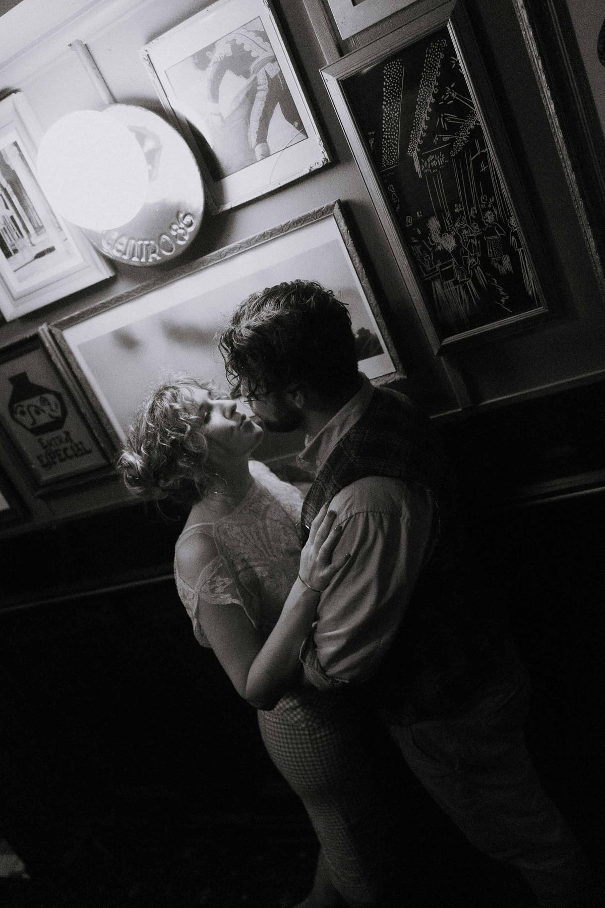 DANI AND RYAN (Date night photoshoot, Martin place Sydney)