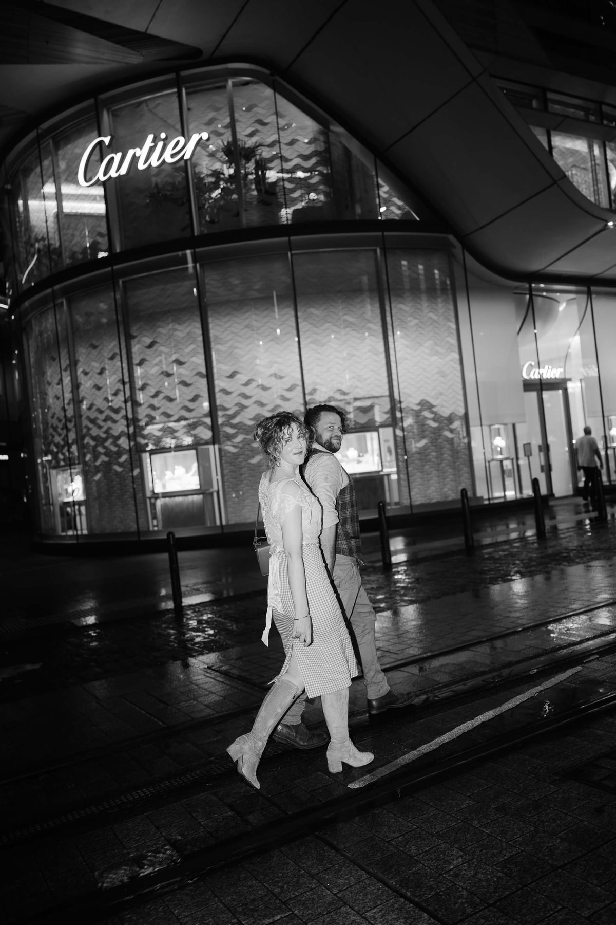 DANI AND RYAN (Date night photoshoot, Martin place Sydney)