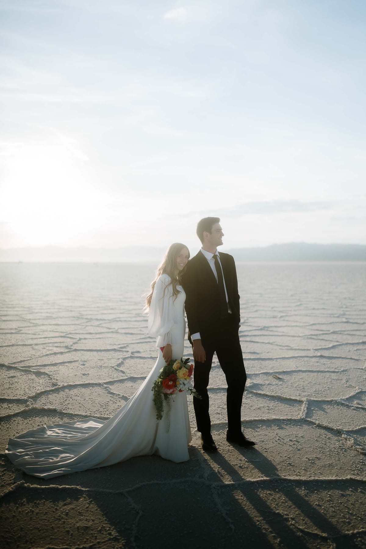 ELAINA AND BRIGGS (Elopement photoshoot at the Bonneville salt flats, UTAH, USA)