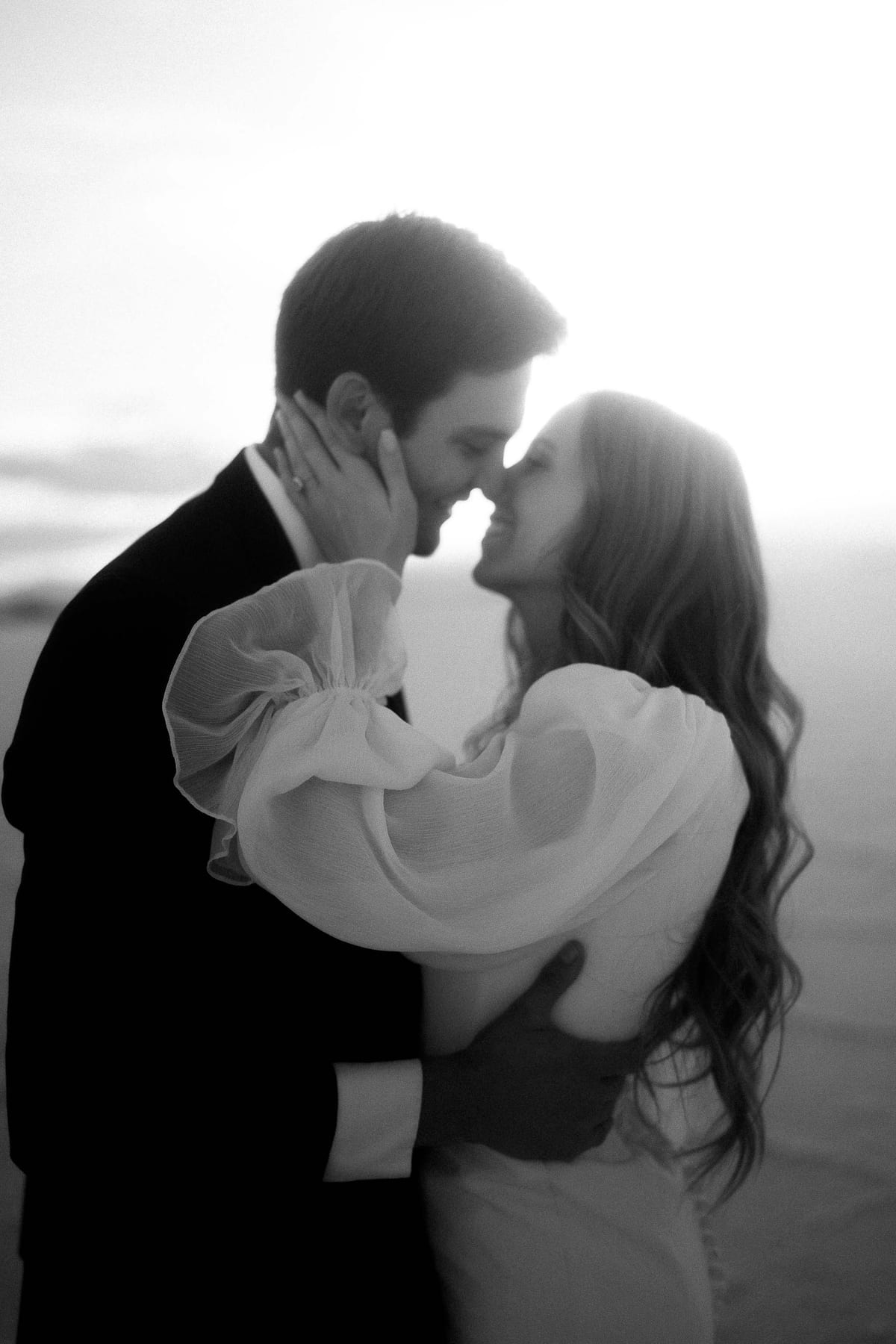 ELAINA AND BRIGGS (Elopement photoshoot at the Bonneville salt flats, UTAH, USA)