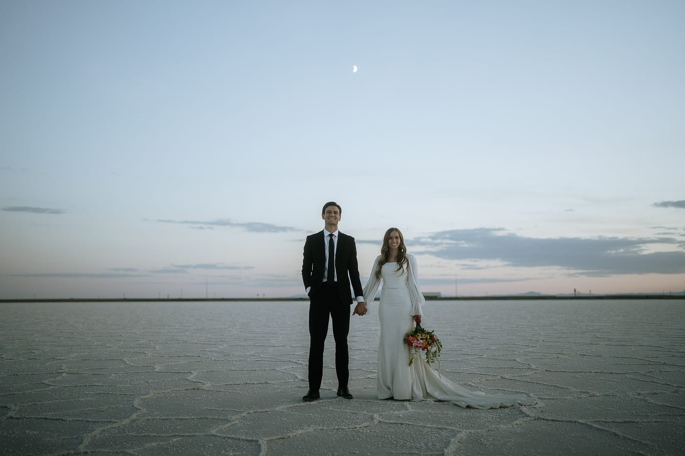 ELAINA AND BRIGGS (Elopement photoshoot at the Bonneville salt flats, UTAH, USA)