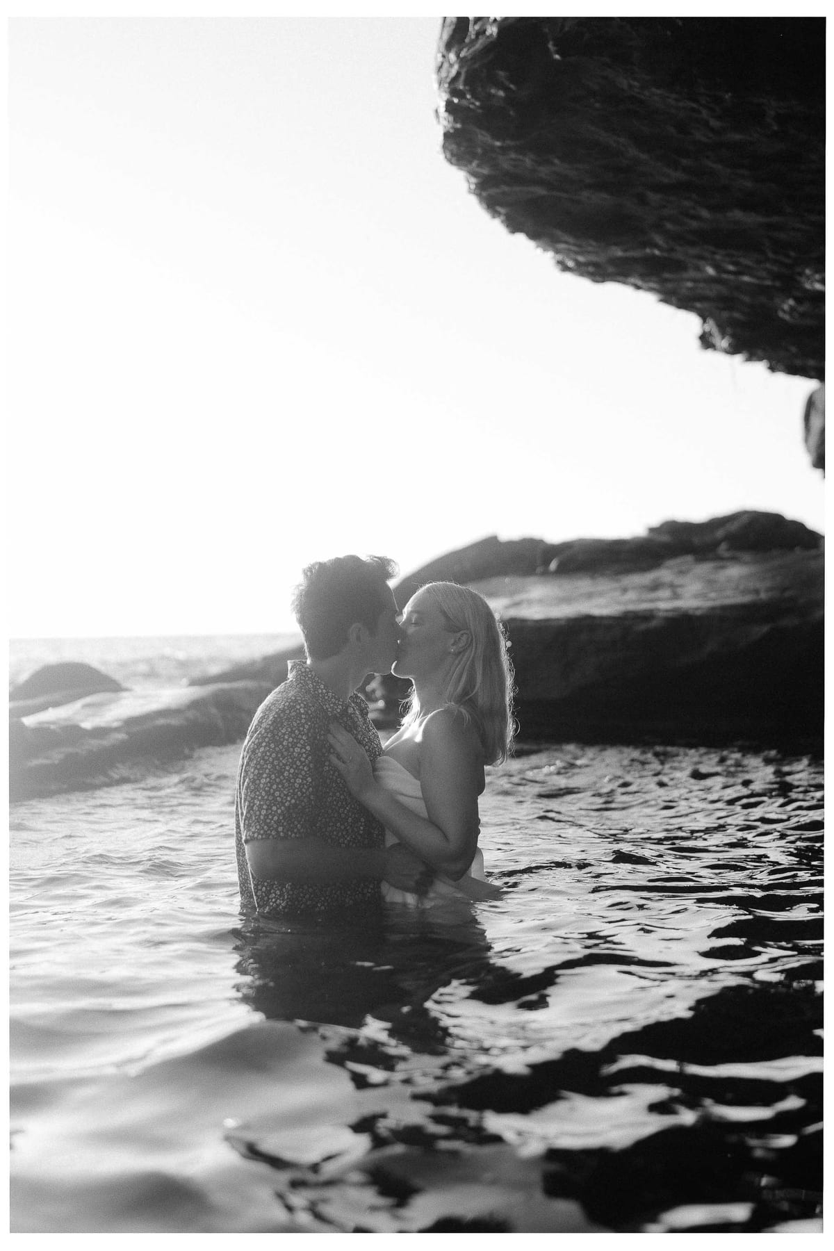 NICOLA AND JASON (Half underwater photoshoot at Gordon's bay, Eastern beacches Sydney)