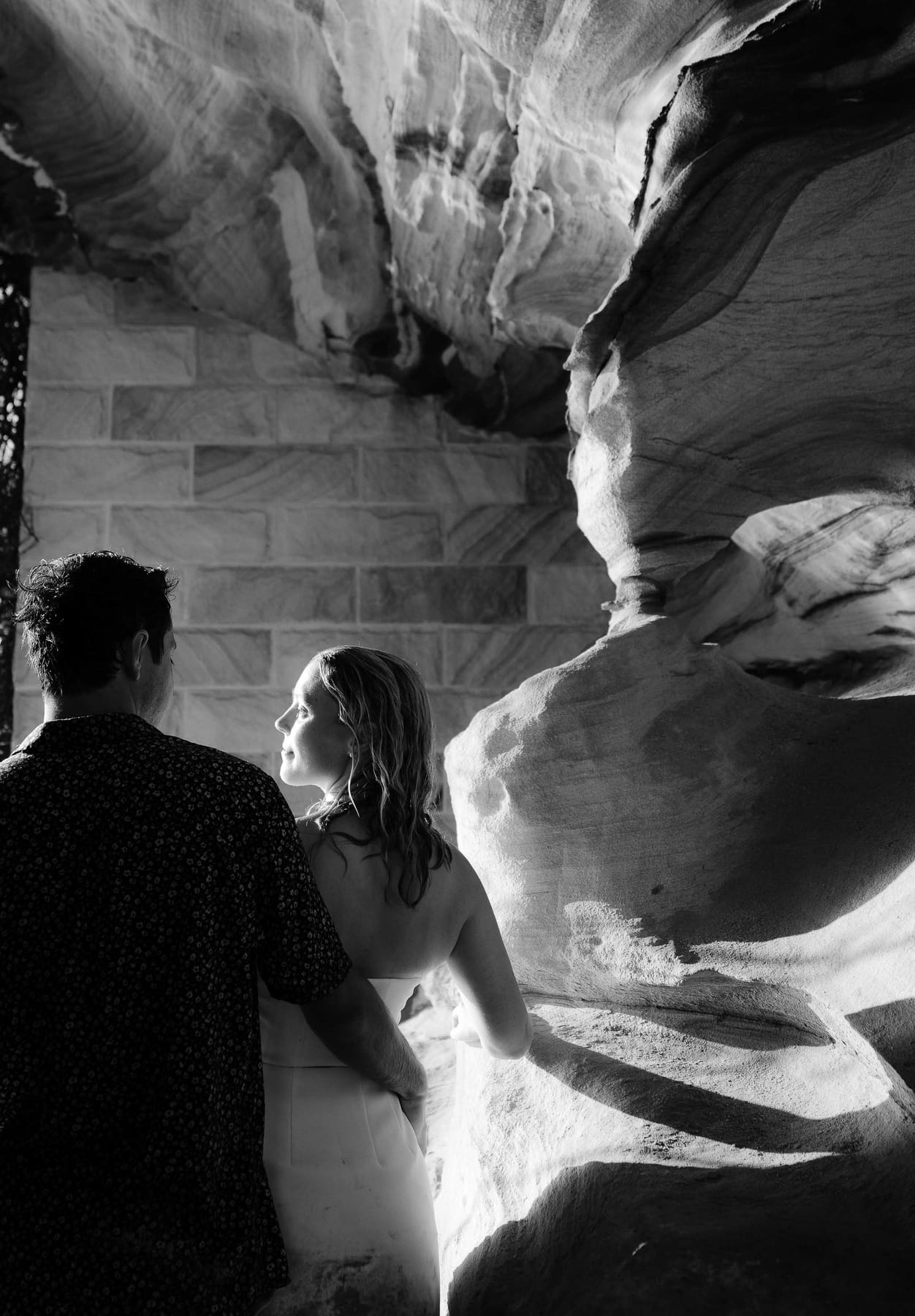 NICOLA AND JASON (Half underwater photoshoot at Gordon's bay, Eastern beacches Sydney)