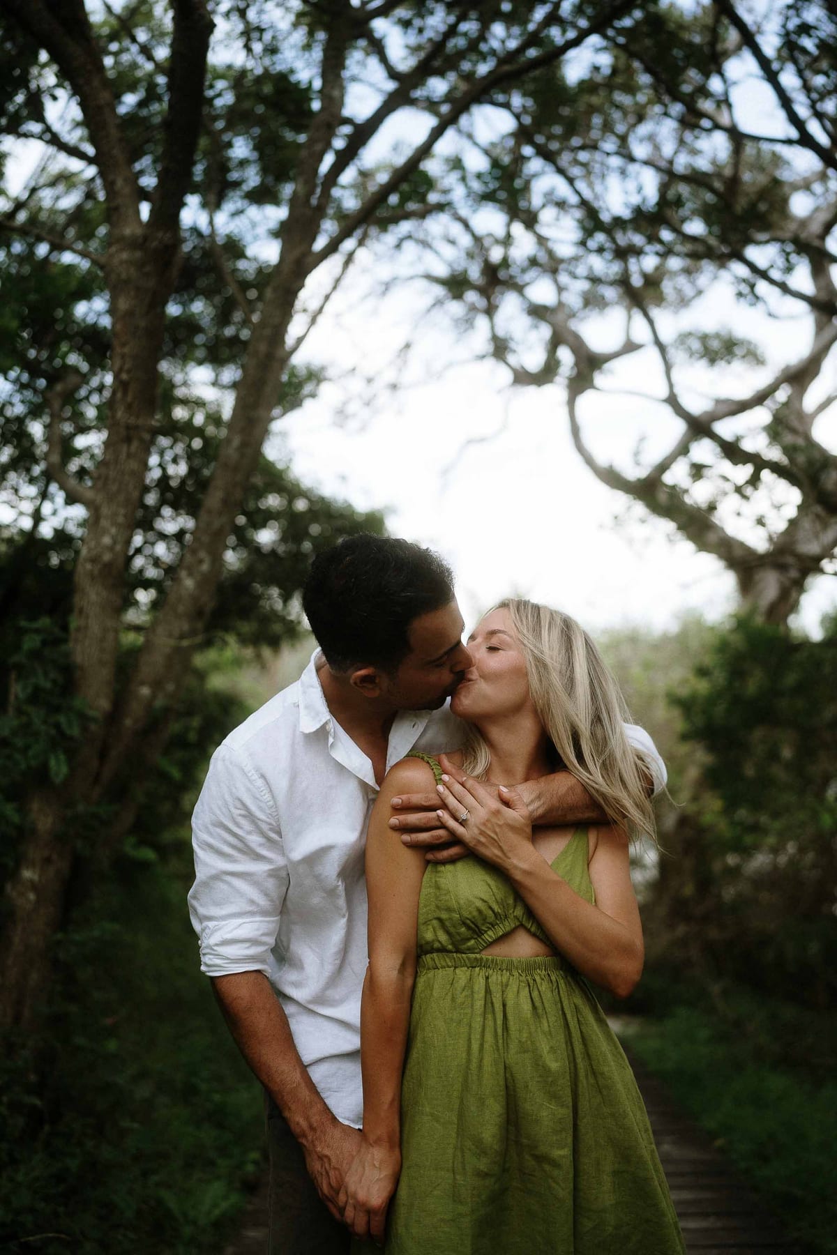 CAMERON AND SARAH (Pre-wedding photoshoot at Milk beach, Rose bay, Vaucluse)