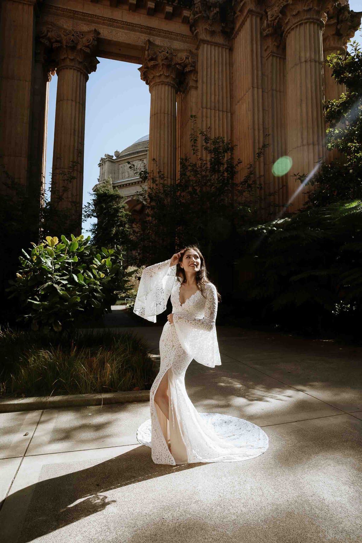 Elopement photoshoot at the Palace of fine arts, San Francisco, CA, USA