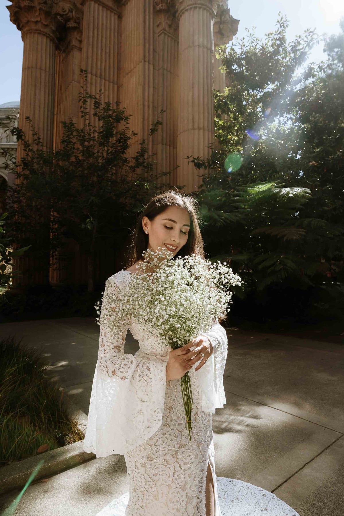 Elopement photoshoot at the Palace of fine arts, San Francisco, CA, USA