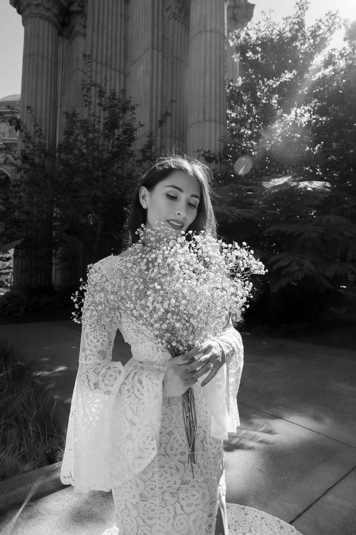 Elopement photoshoot at the Palace of fine arts, San Francisco, CA, USA