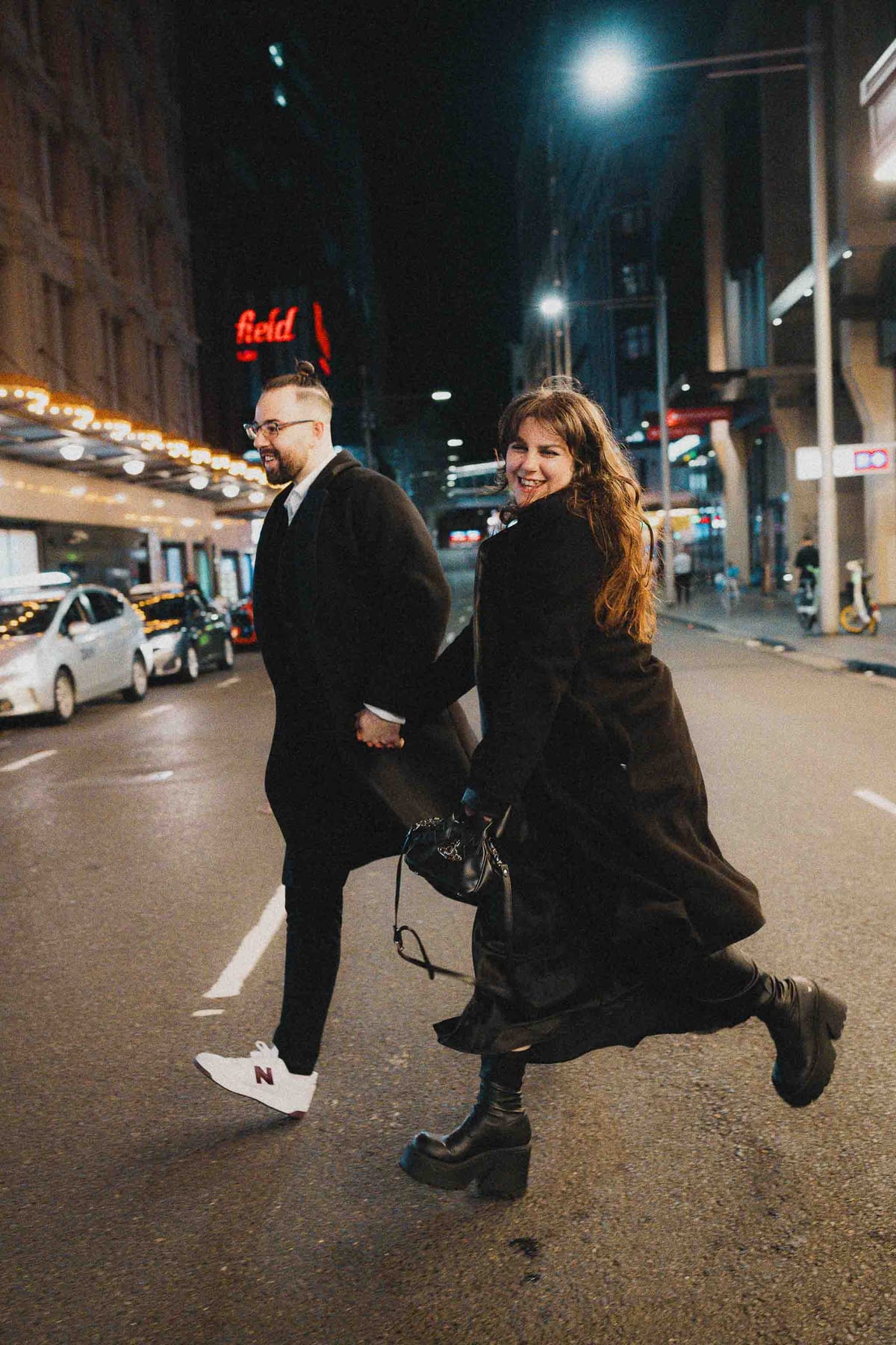 SAMANTHA AND JEREMY (Couple photoshoot at the Restaurant Hubert and Martin Place)