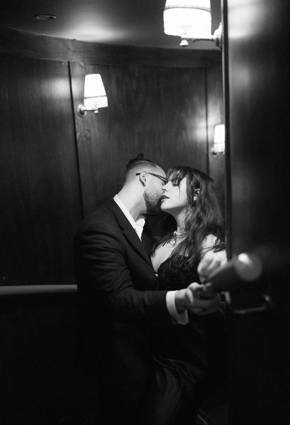 SAMANTHA AND JEREMY (Couple photoshoot at the Restaurant Hubert and Martin Place)