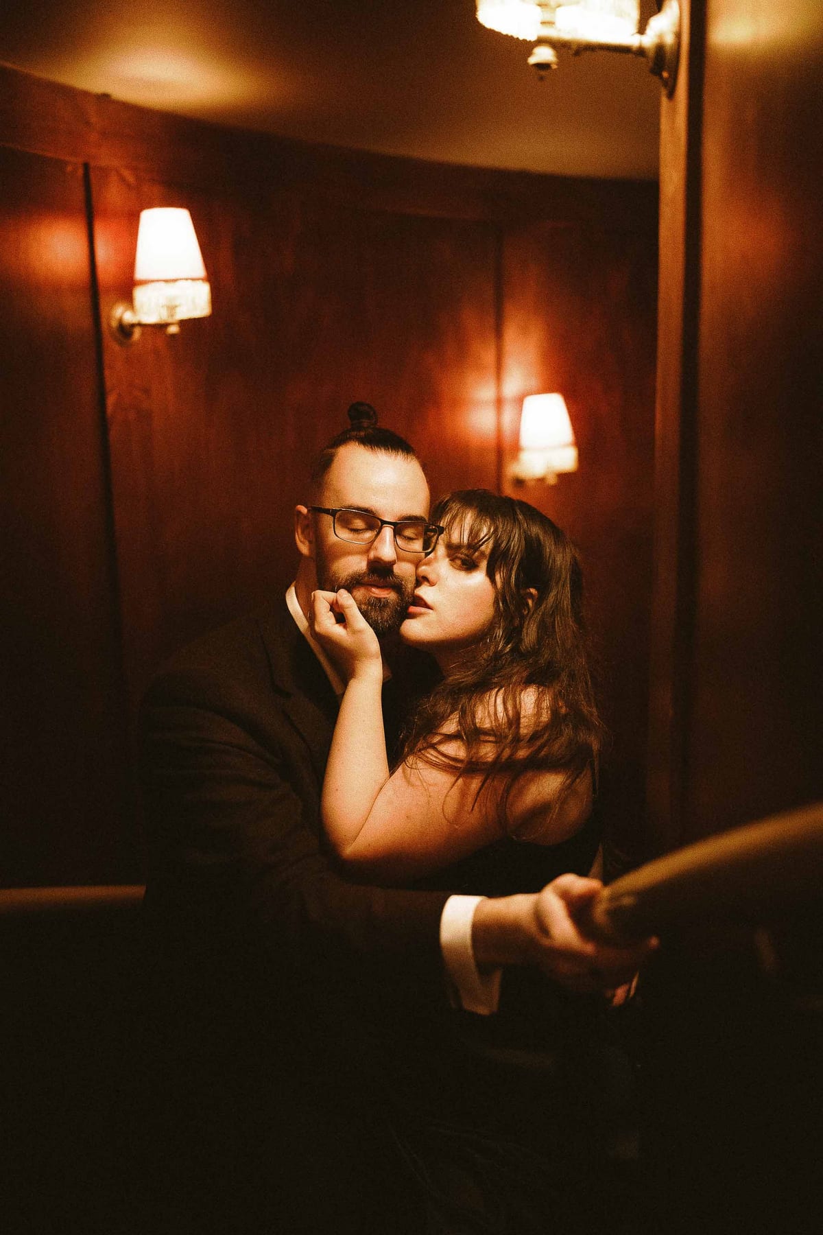 SAMANTHA AND JEREMY (Couple photoshoot at the Restaurant Hubert and Martin Place)