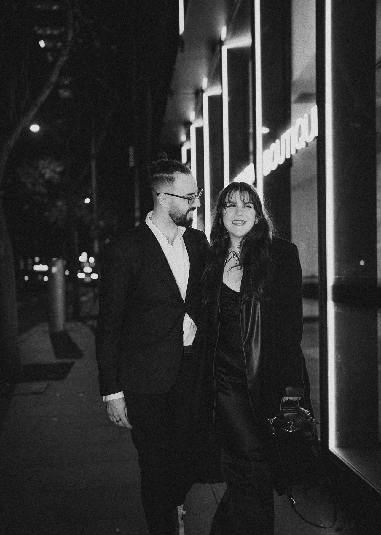 SAMANTHA AND JEREMY (Couple photoshoot at the Restaurant Hubert and Martin Place)