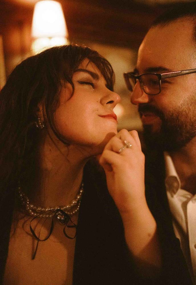 SAMANTHA AND JEREMY (Couple photoshoot at the Restaurant Hubert and Martin Place)