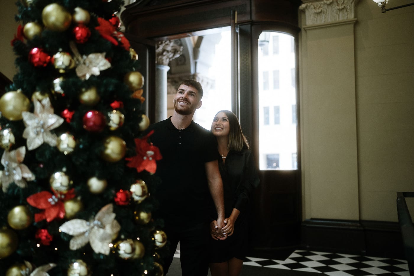 SASKIA AND MAURI (Christmas couple photoshoot at the Fullerton hotel, Martin place)