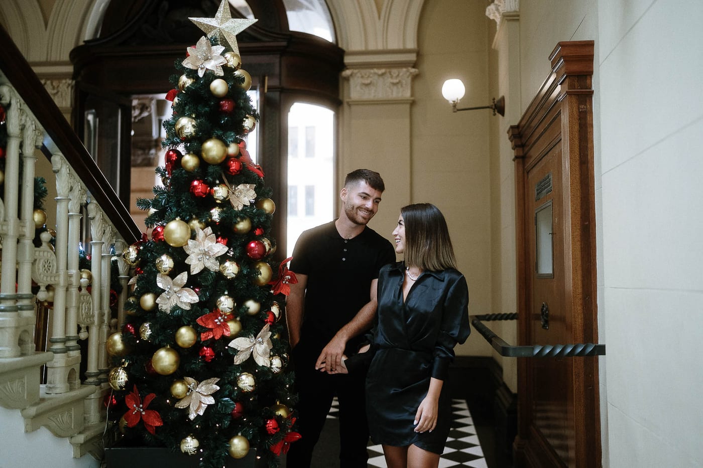 SASKIA AND MAURI (Christmas couple photoshoot at the Fullerton hotel, Martin place)