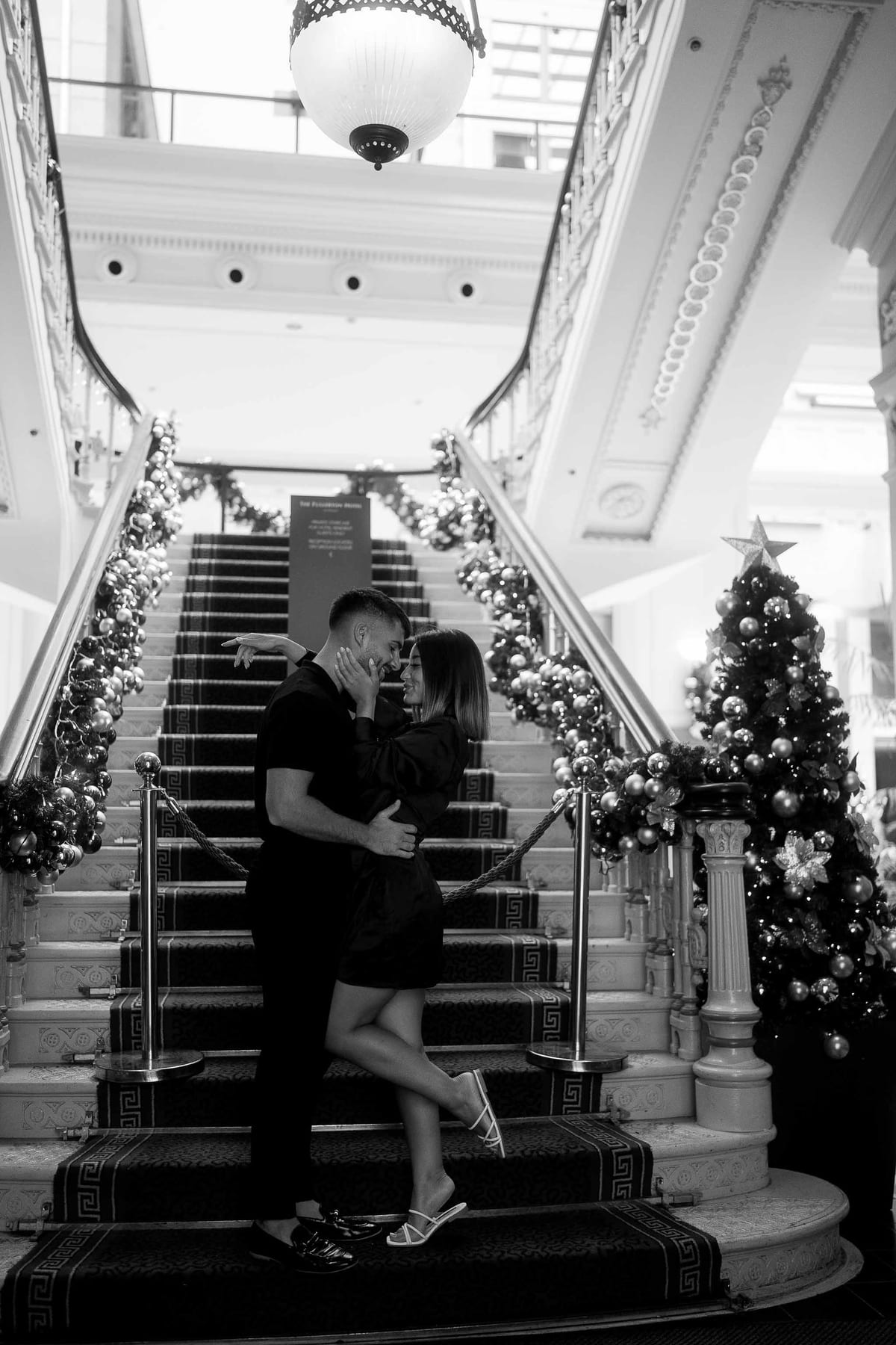 SASKIA AND MAURI (Christmas couple photoshoot at the Fullerton hotel, Martin place)