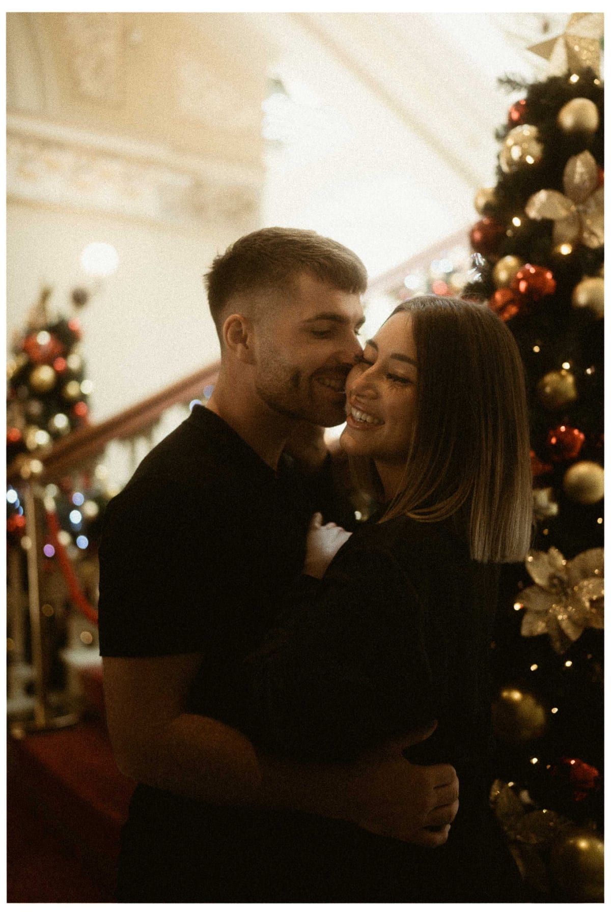 SASKIA AND MAURI (Christmas couple photoshoot at the Fullerton hotel, Martin place)