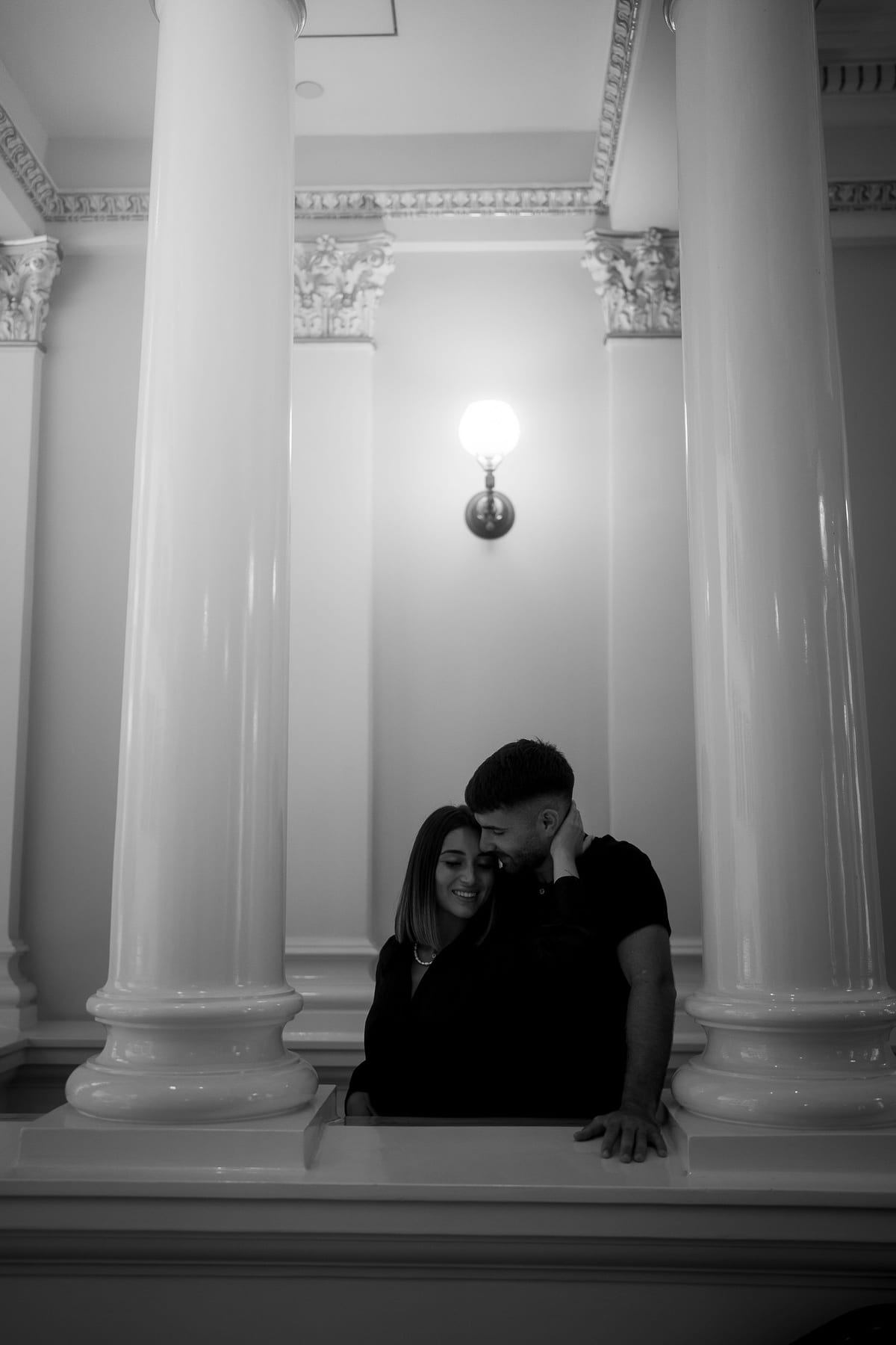 SASKIA AND MAURI (Christmas couple photoshoot at the Fullerton hotel, Martin place)
