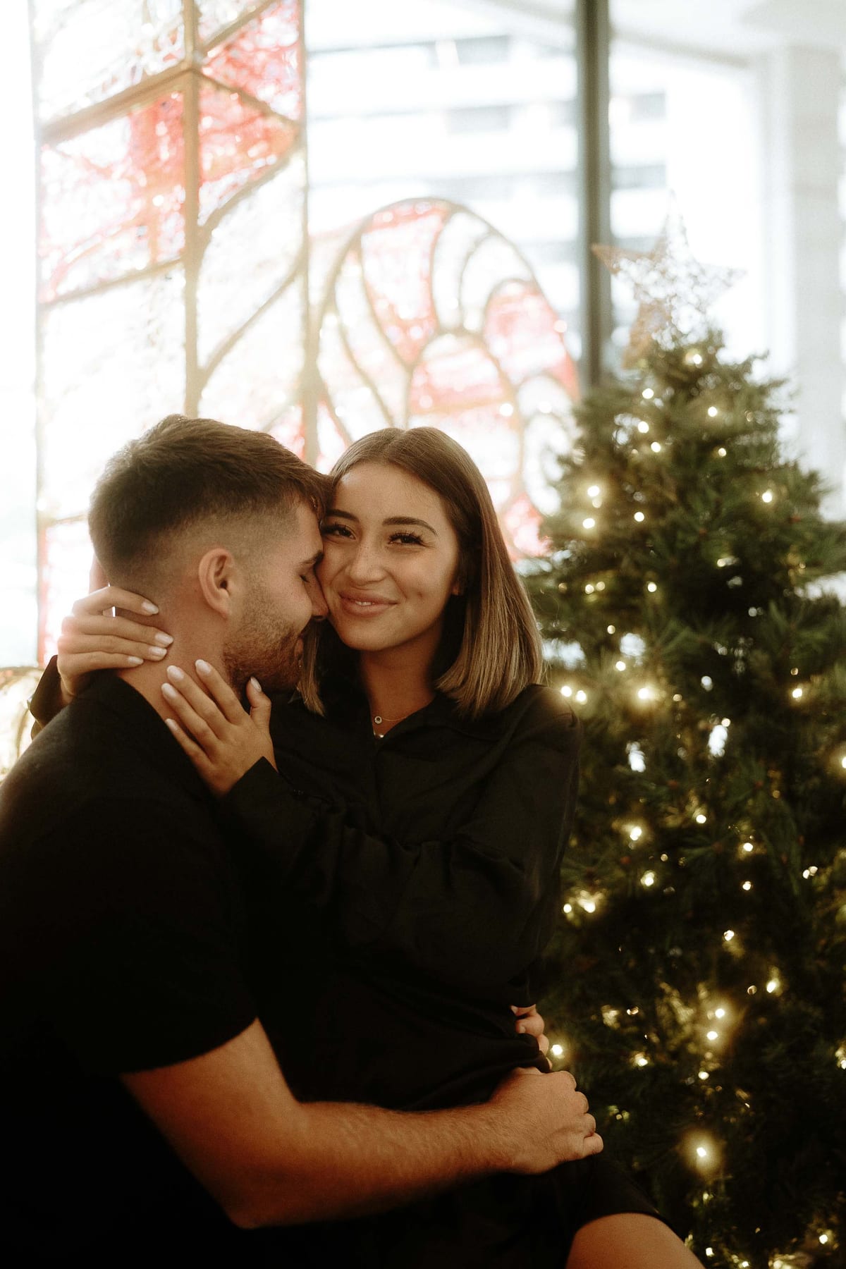 SASKIA AND MAURI (Christmas couple photoshoot at the Fullerton hotel, Martin place)