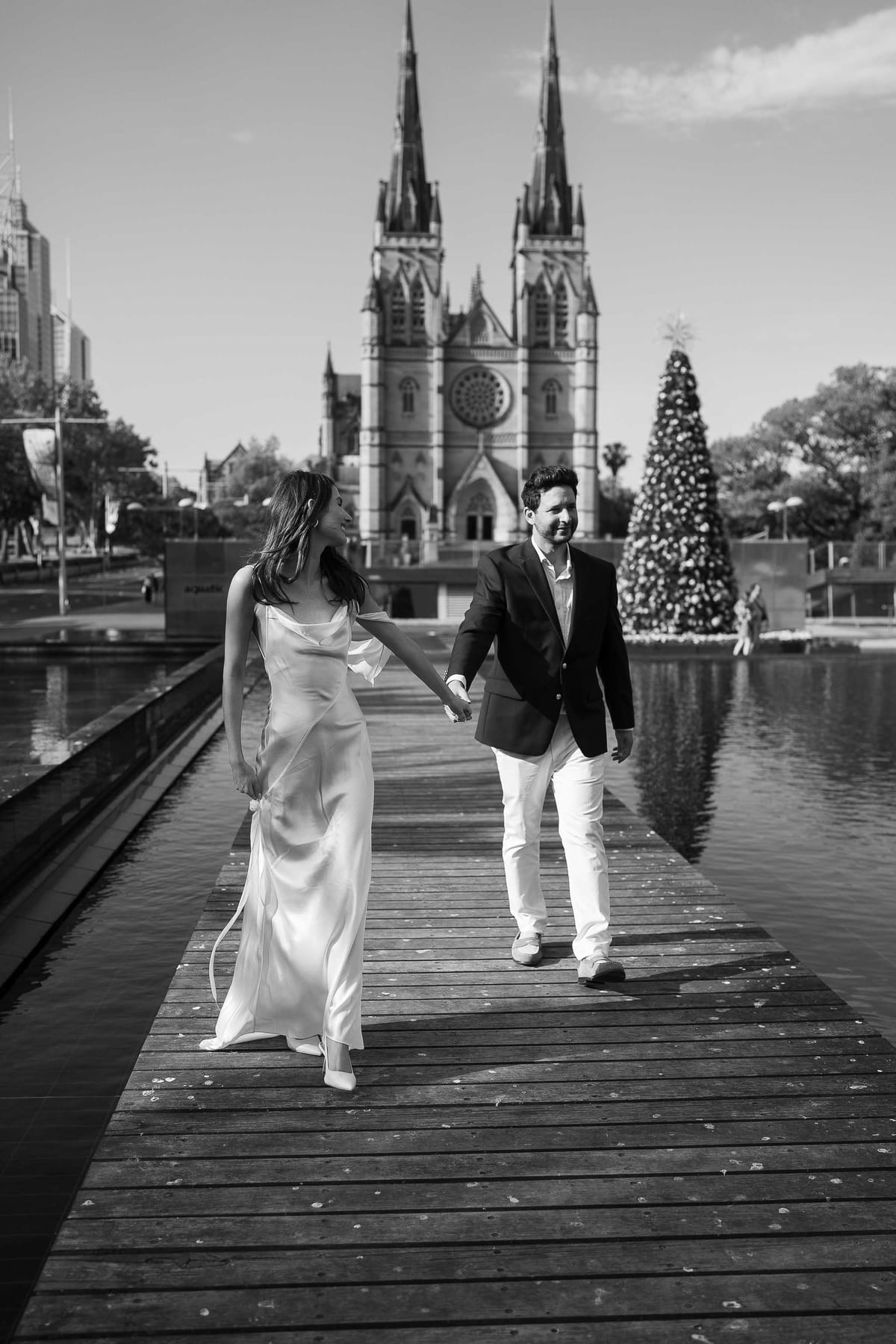 Christmas Date night couple photoshoot at St Marys cathedral, Morena bar and Martin place
