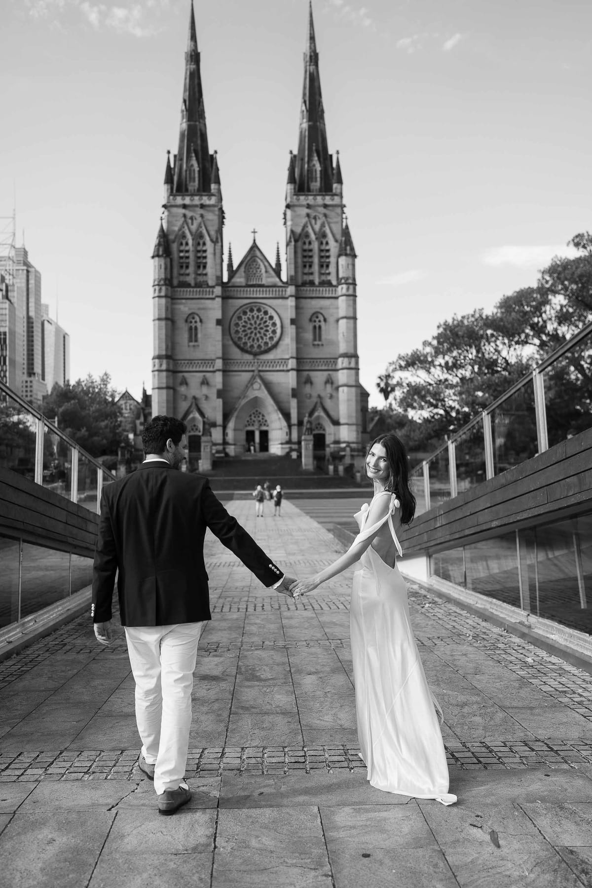Christmas Date night couple photoshoot at St Marys cathedral, Morena bar and Martin place