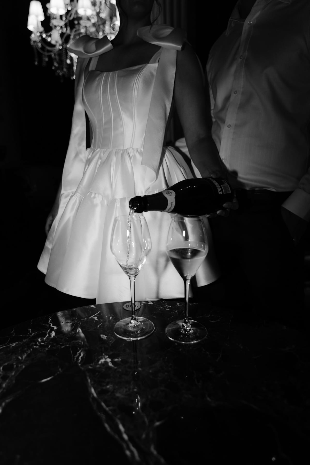 BLAKE AND TESS (Engagement photoshoot at Cardea bar, Barangaroo)