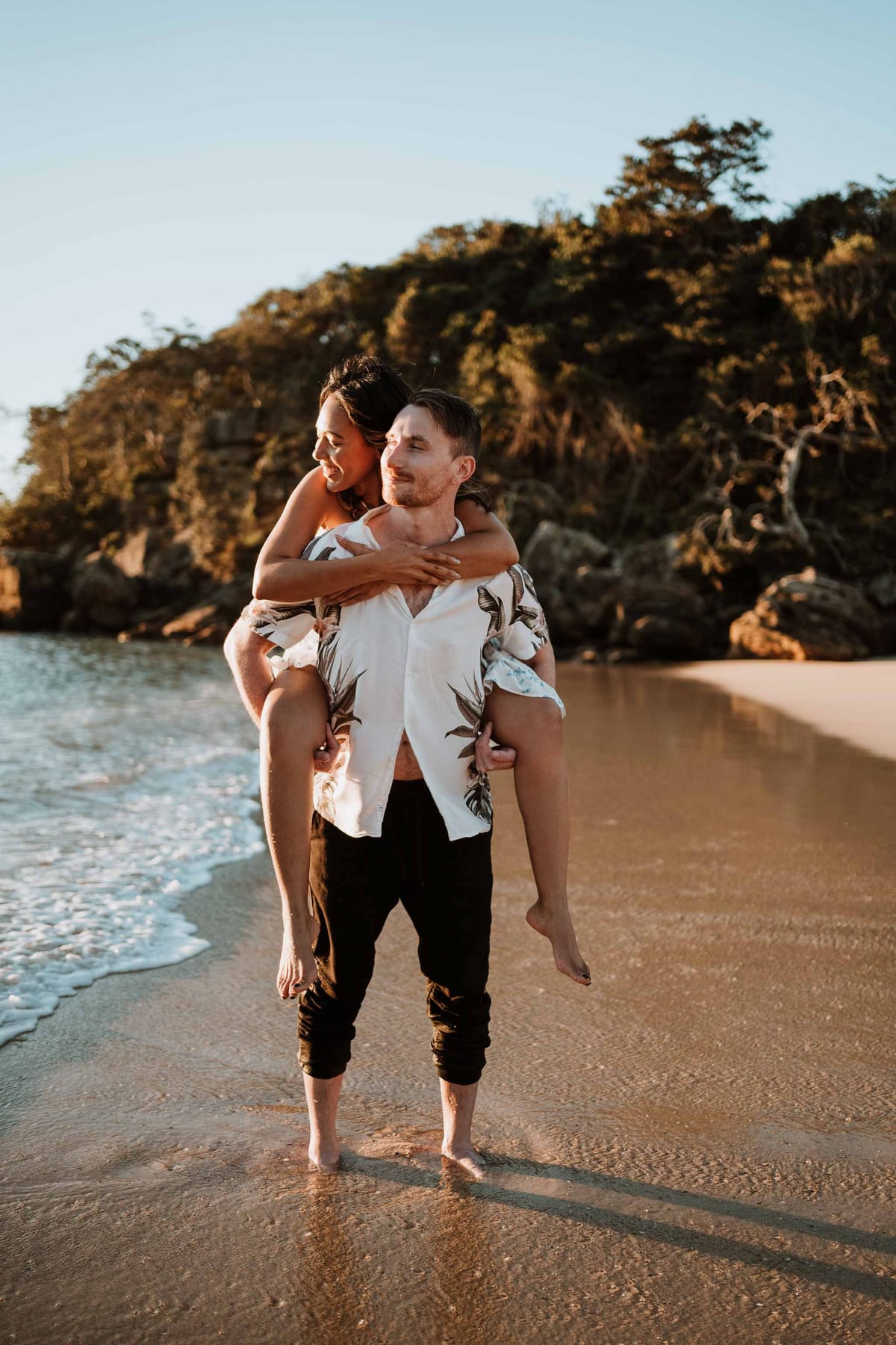 CALEB AND CALANDRA (Underwater sunset photoshoot at Shelly Beach, Manly)