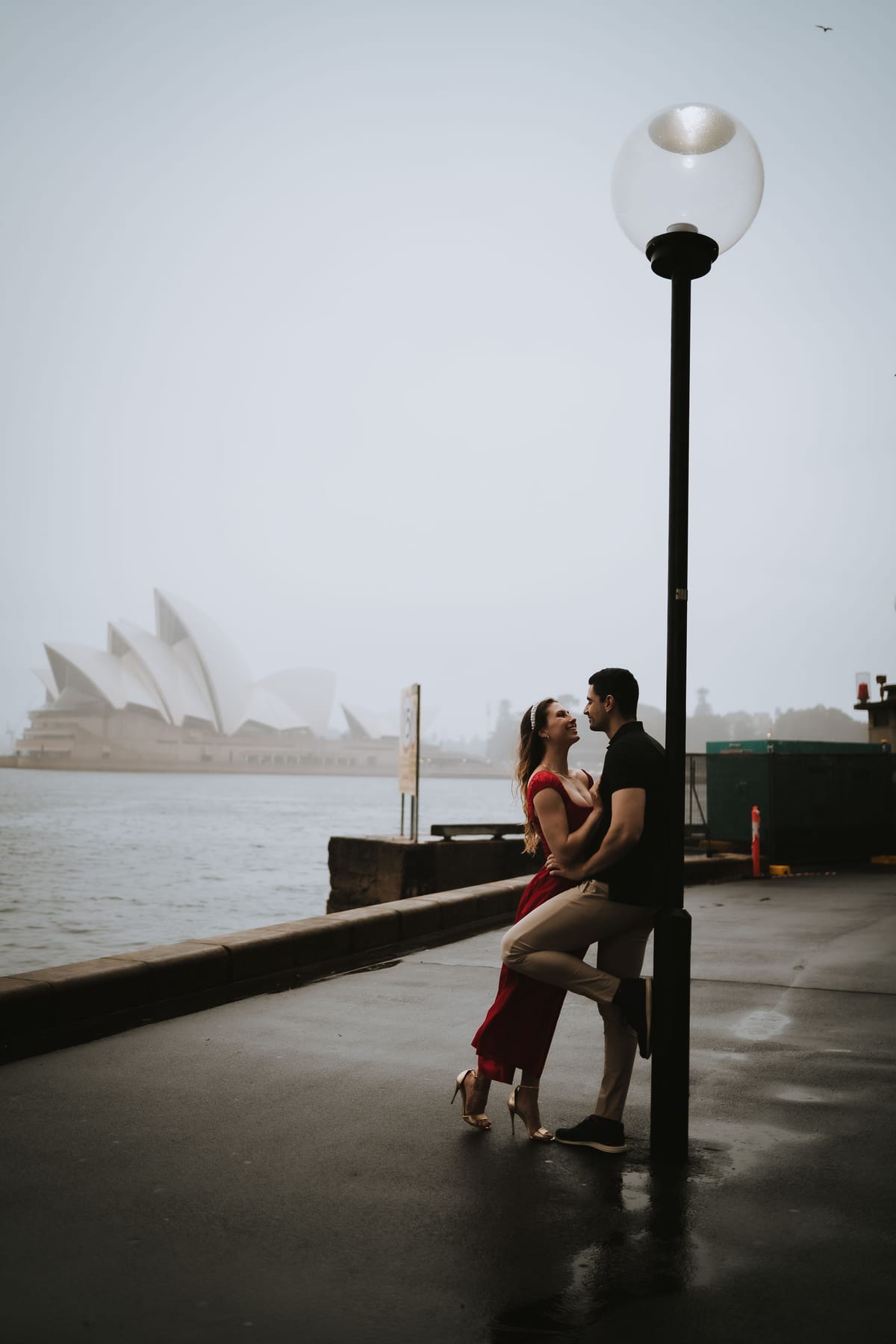 RANKO AND SAVANNAH (Rainy engagement photoshoot at Sydney Harbour bridge and Opera house)