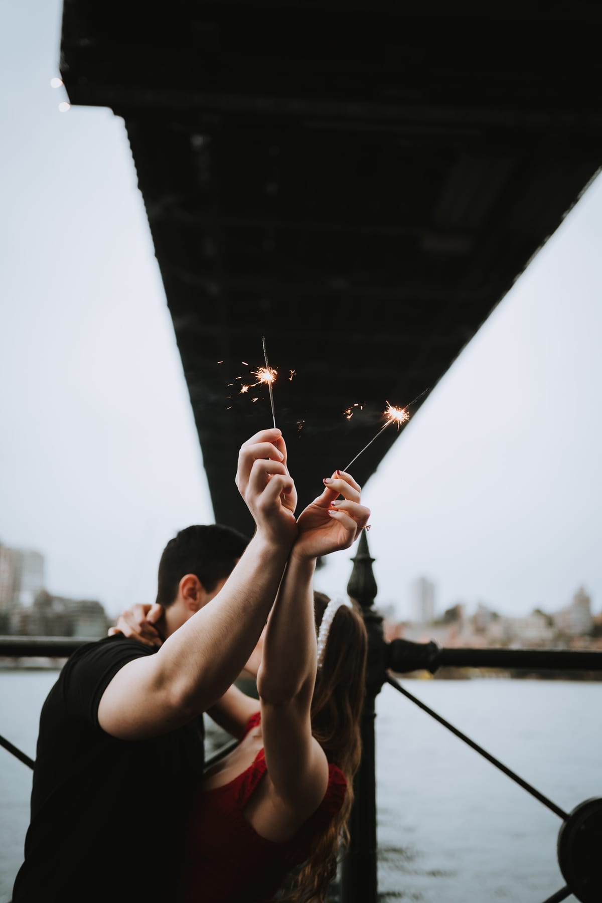 RANKO AND SAVANNAH (Rainy engagement photoshoot at Sydney Harbour bridge and Opera house)