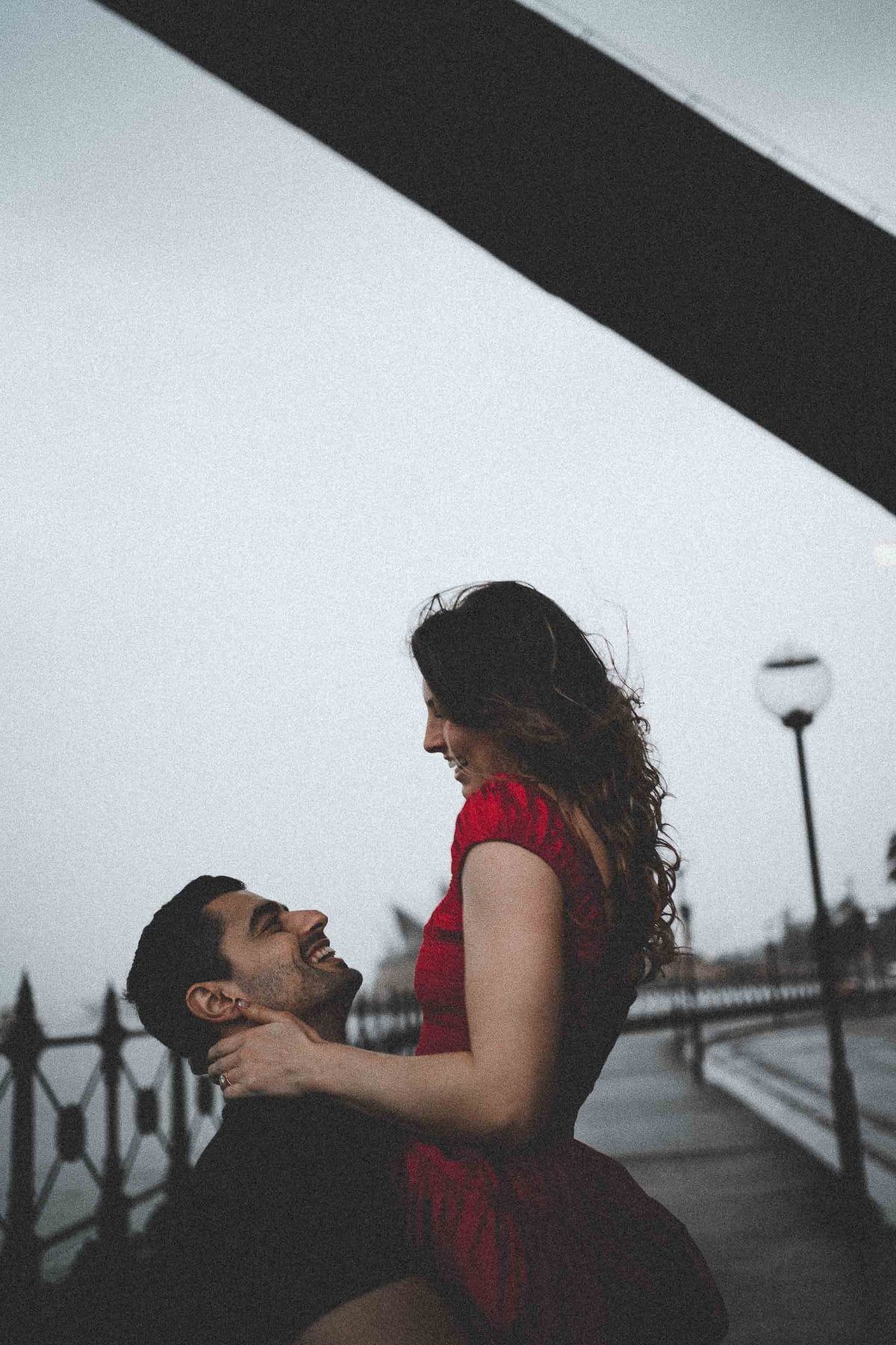 RANKO AND SAVANNAH (Rainy engagement photoshoot at Sydney Harbour bridge and Opera house)