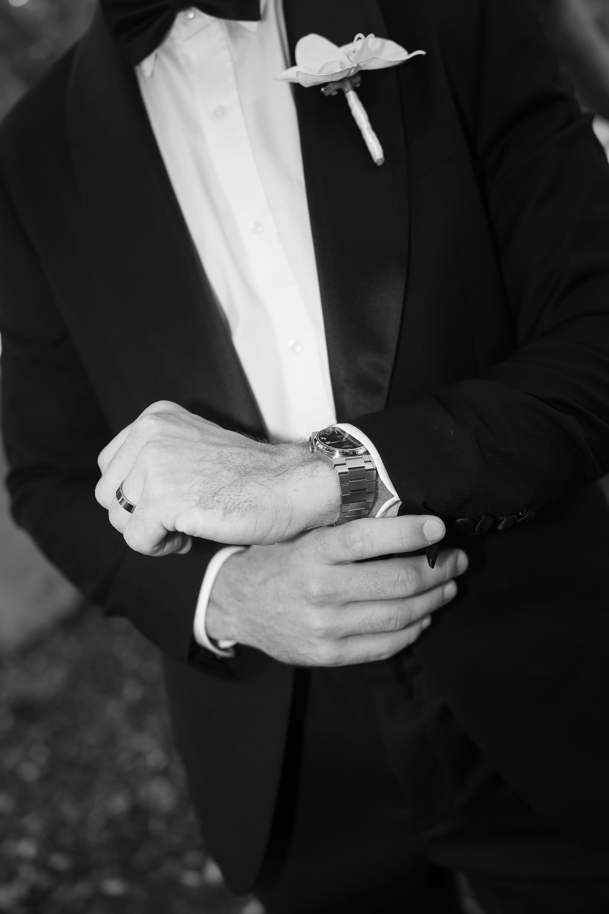 ADAM AND ZOE (Registry wedding at Pyrmont, Kimpton margot hotel and Townhall)
