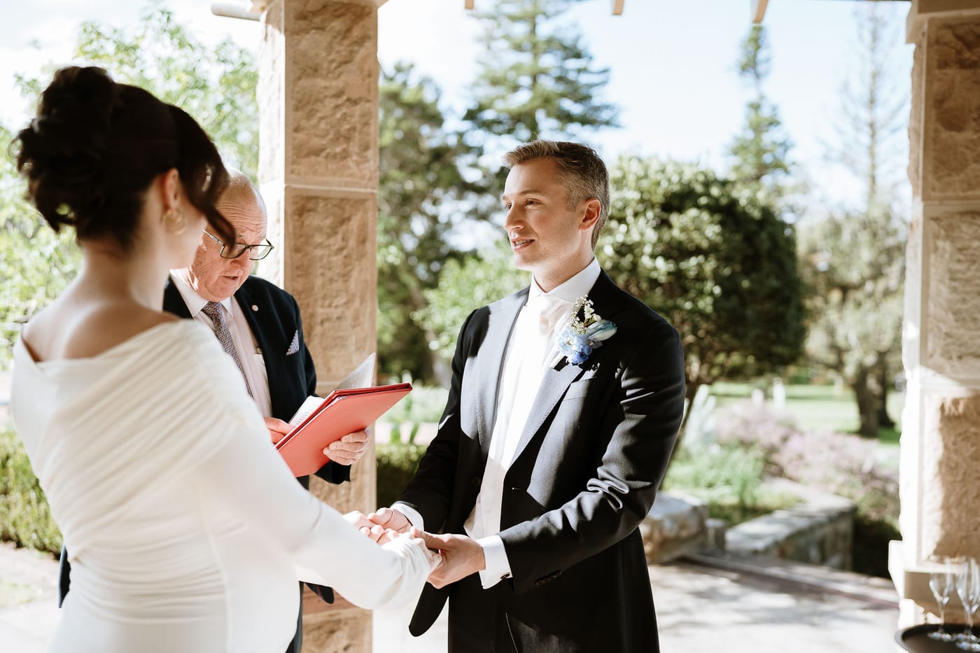 LAURA AND CHRIS (Elopement wedding at the Royal botanical gardens and Opera house Sydney)