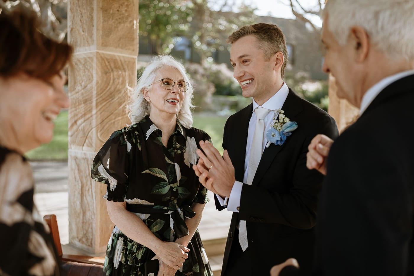 LAURA AND CHRIS (Elopement wedding at the Royal botanical gardens and Opera house Sydney)