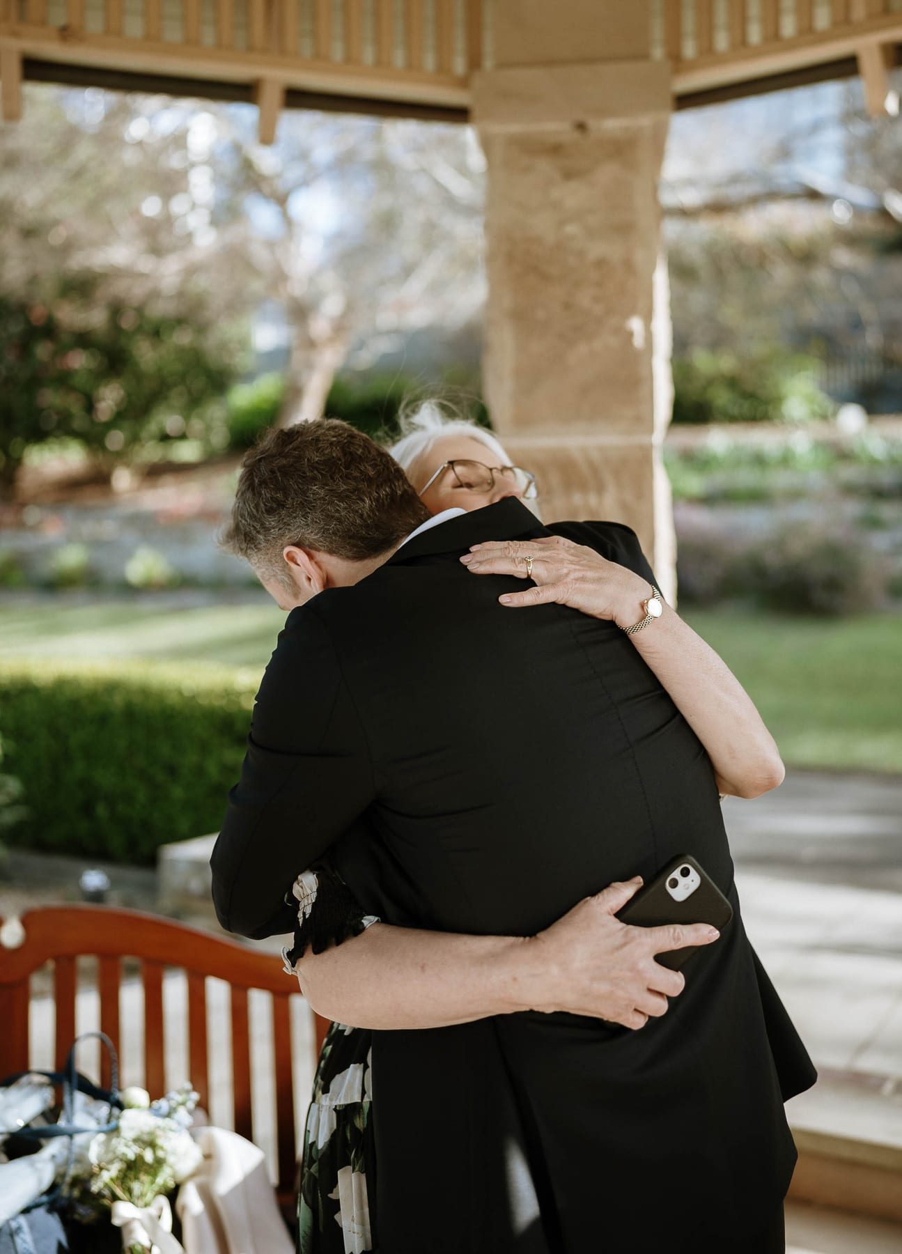 LAURA AND CHRIS (Elopement wedding at the Royal botanical gardens and Opera house Sydney)