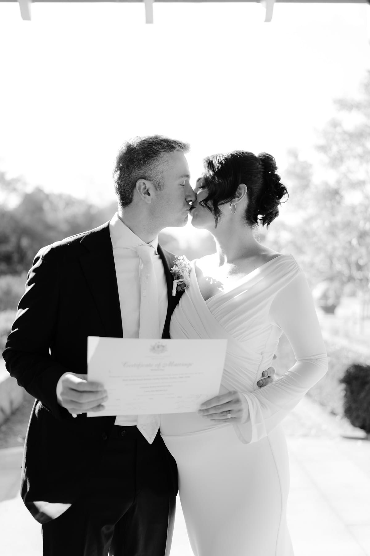 LAURA AND CHRIS (Elopement wedding at the Royal botanical gardens and Opera house Sydney)