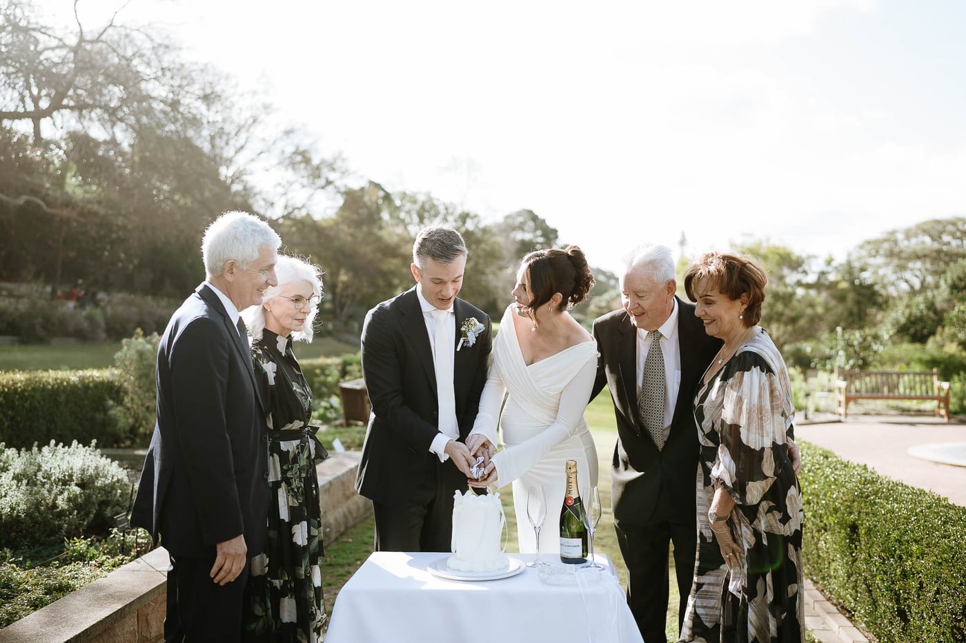 LAURA AND CHRIS (Elopement wedding at the Royal botanical gardens and Opera house Sydney)