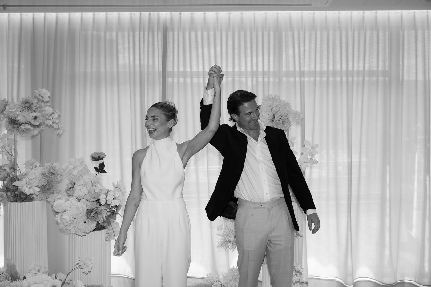 PRUDENCE AND ANDREW (Pyrmont Registry Elopement and Sydney Iconic views)