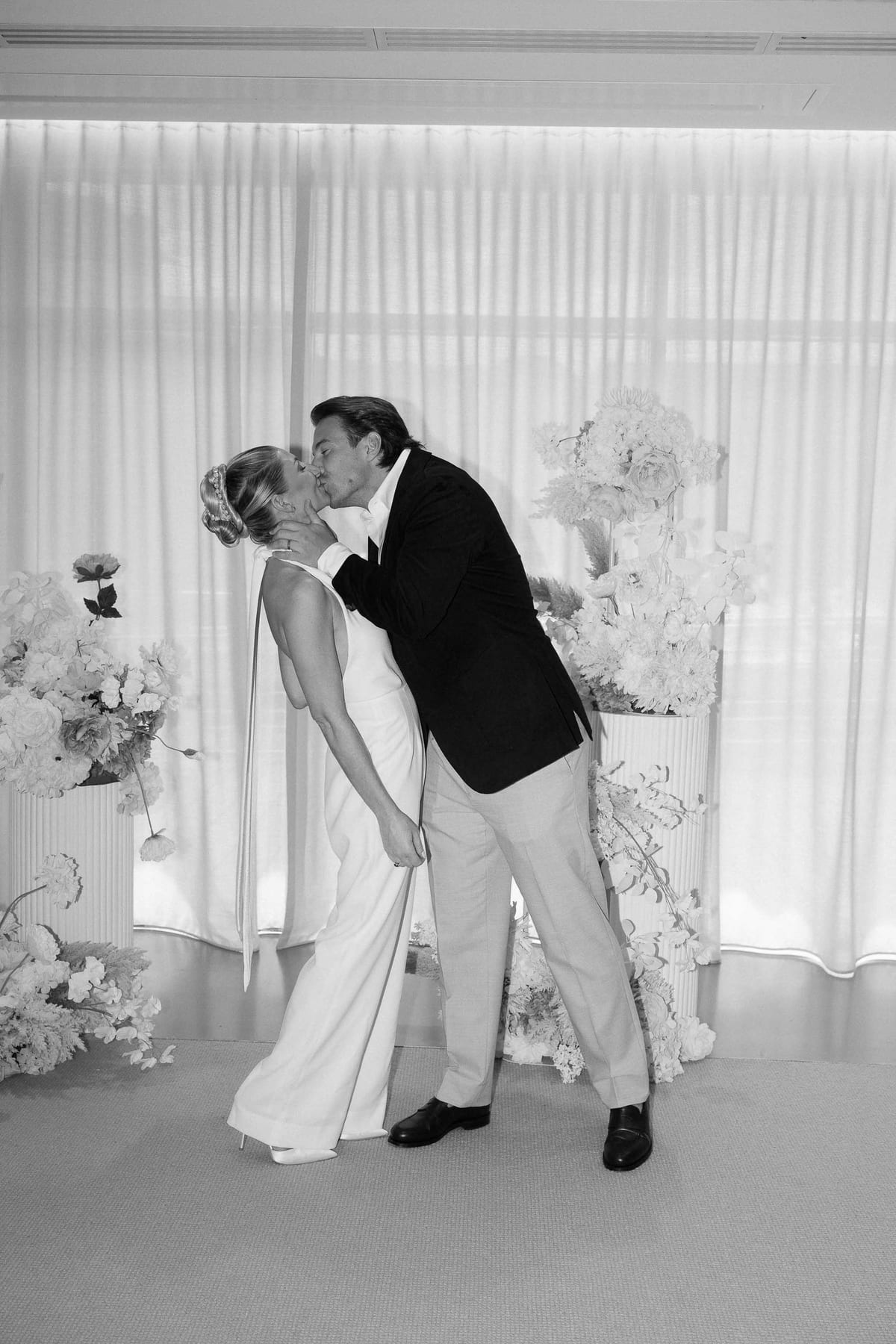 PRUDENCE AND ANDREW (Pyrmont Registry Elopement and Sydney Iconic views)