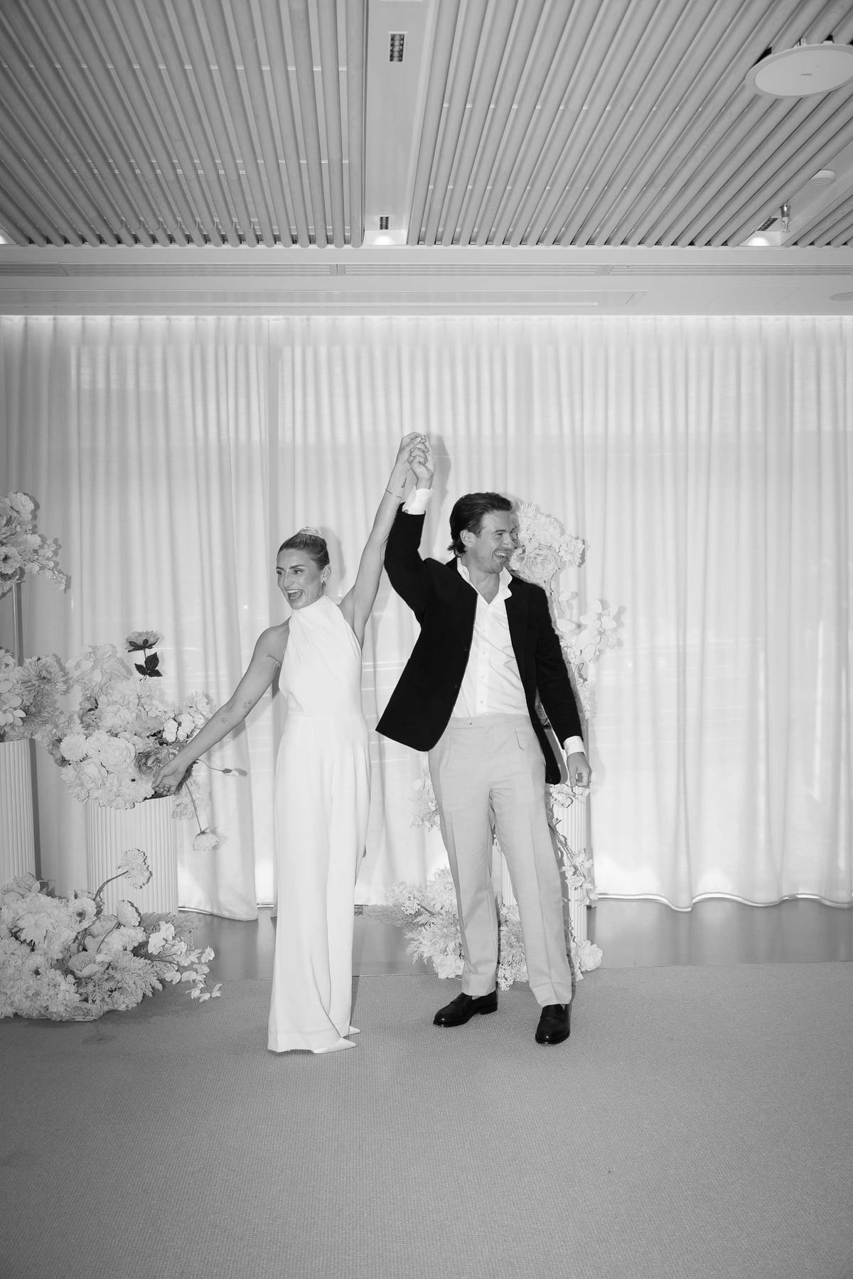 PRUDENCE AND ANDREW (Pyrmont Registry Elopement and Sydney Iconic views)