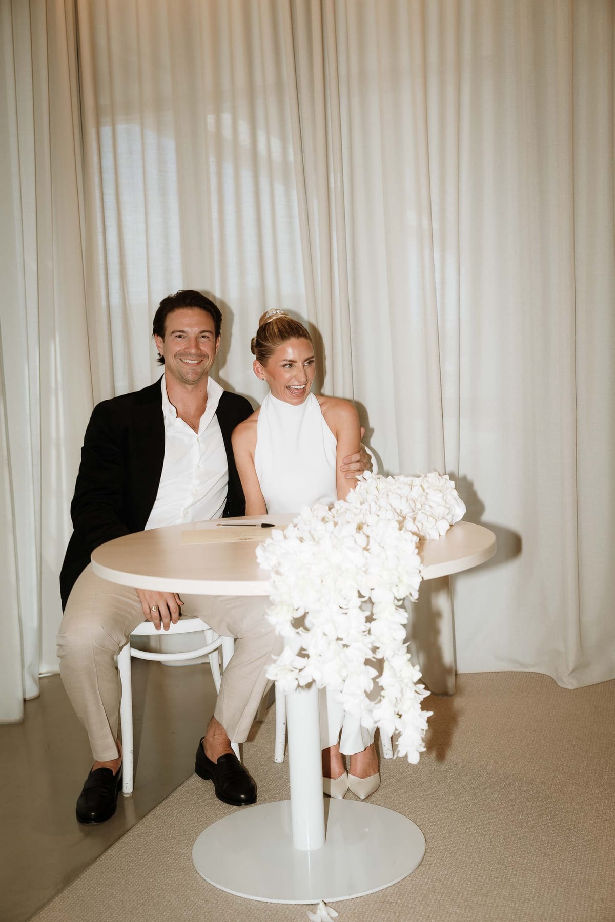PRUDENCE AND ANDREW (Pyrmont Registry Elopement and Sydney Iconic views)
