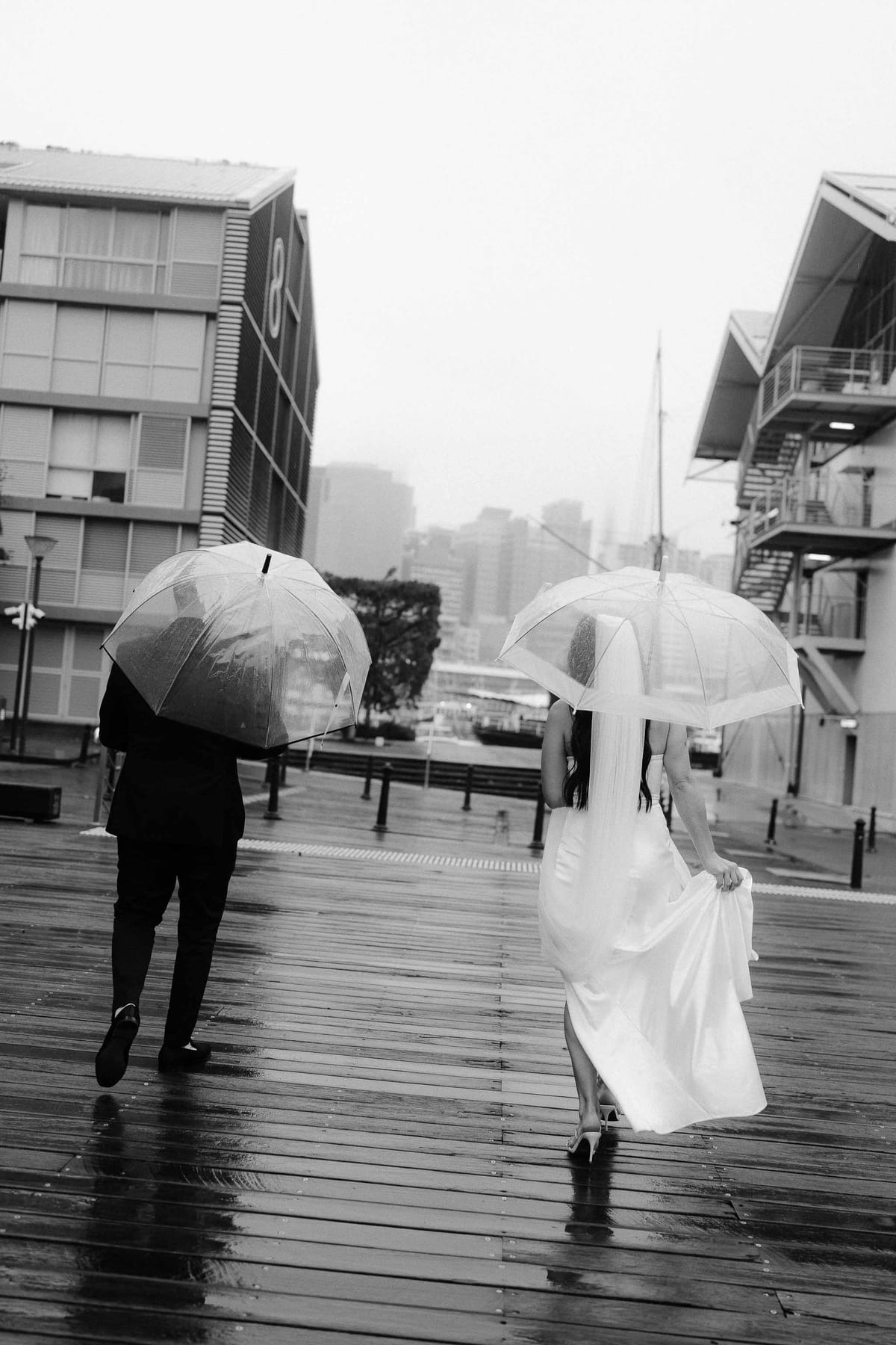 ZANE AND TORI (Pyrmont Registry Wedding and Modern Sydney CBD Elopement)