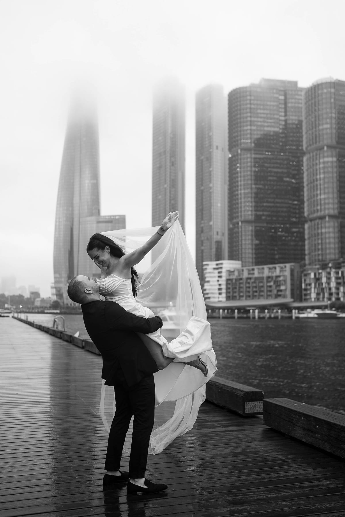 ZANE AND TORI (Pyrmont Registry Wedding and Modern Sydney CBD Elopement)