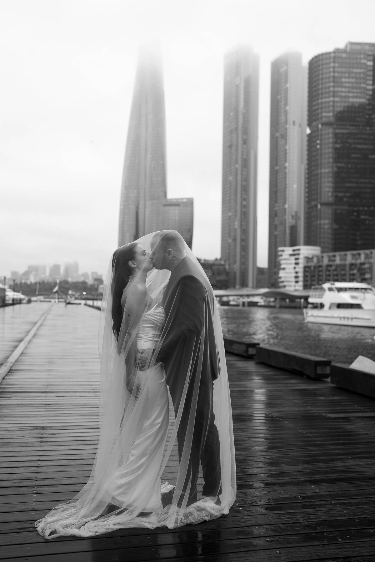 ZANE AND TORI (Pyrmont Registry Wedding and Modern Sydney CBD Elopement)
