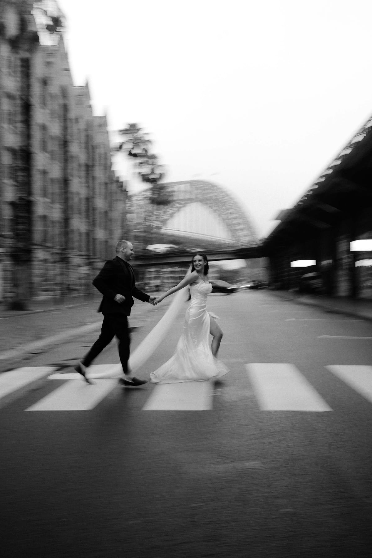 ZANE AND TORI (Pyrmont Registry Wedding and Modern Sydney CBD Elopement)