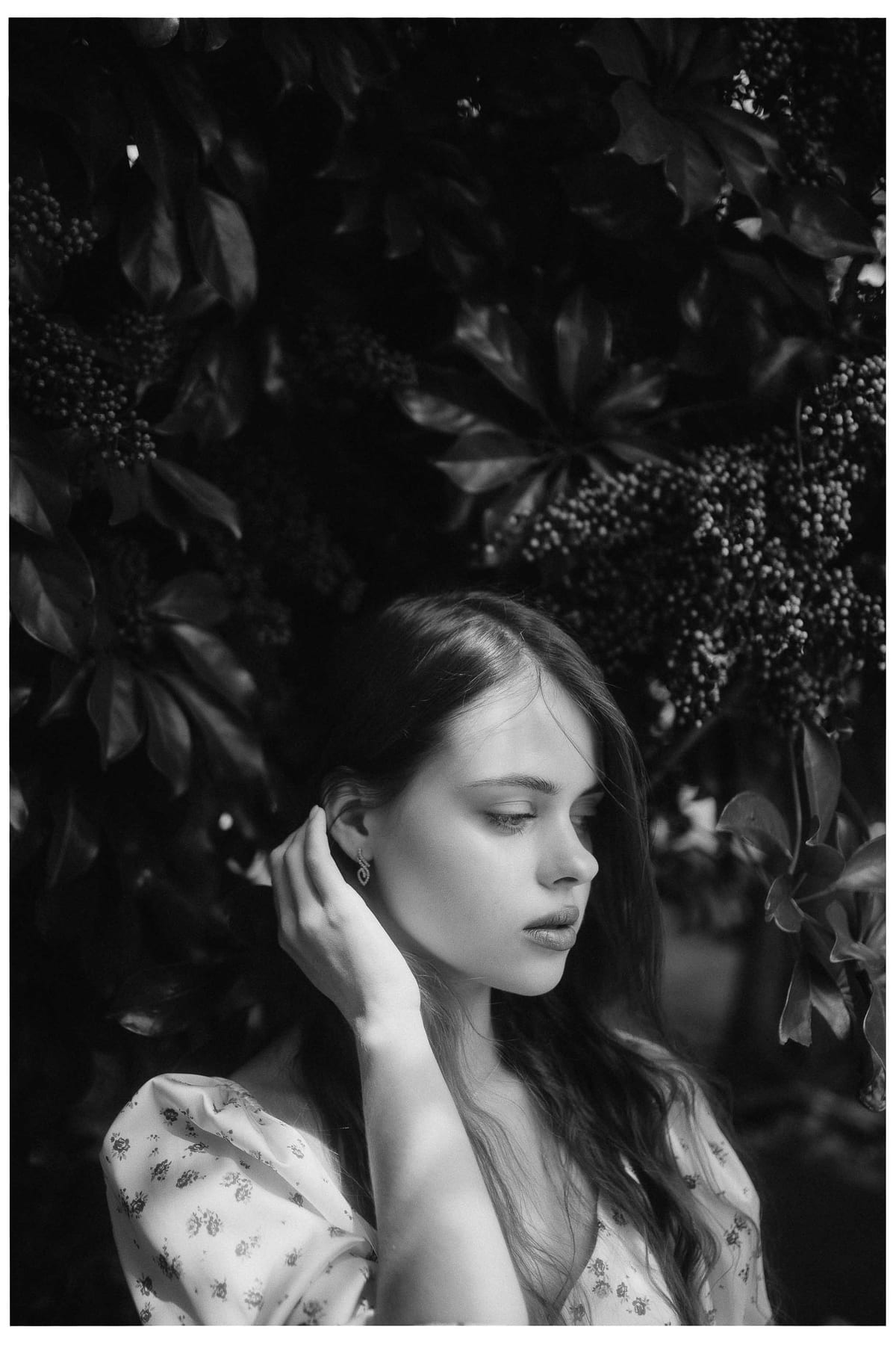 Alice in Wonderland Inspired Photoshoot with Daria | Centennial Park & Sydney Eastern Suburbs Photography