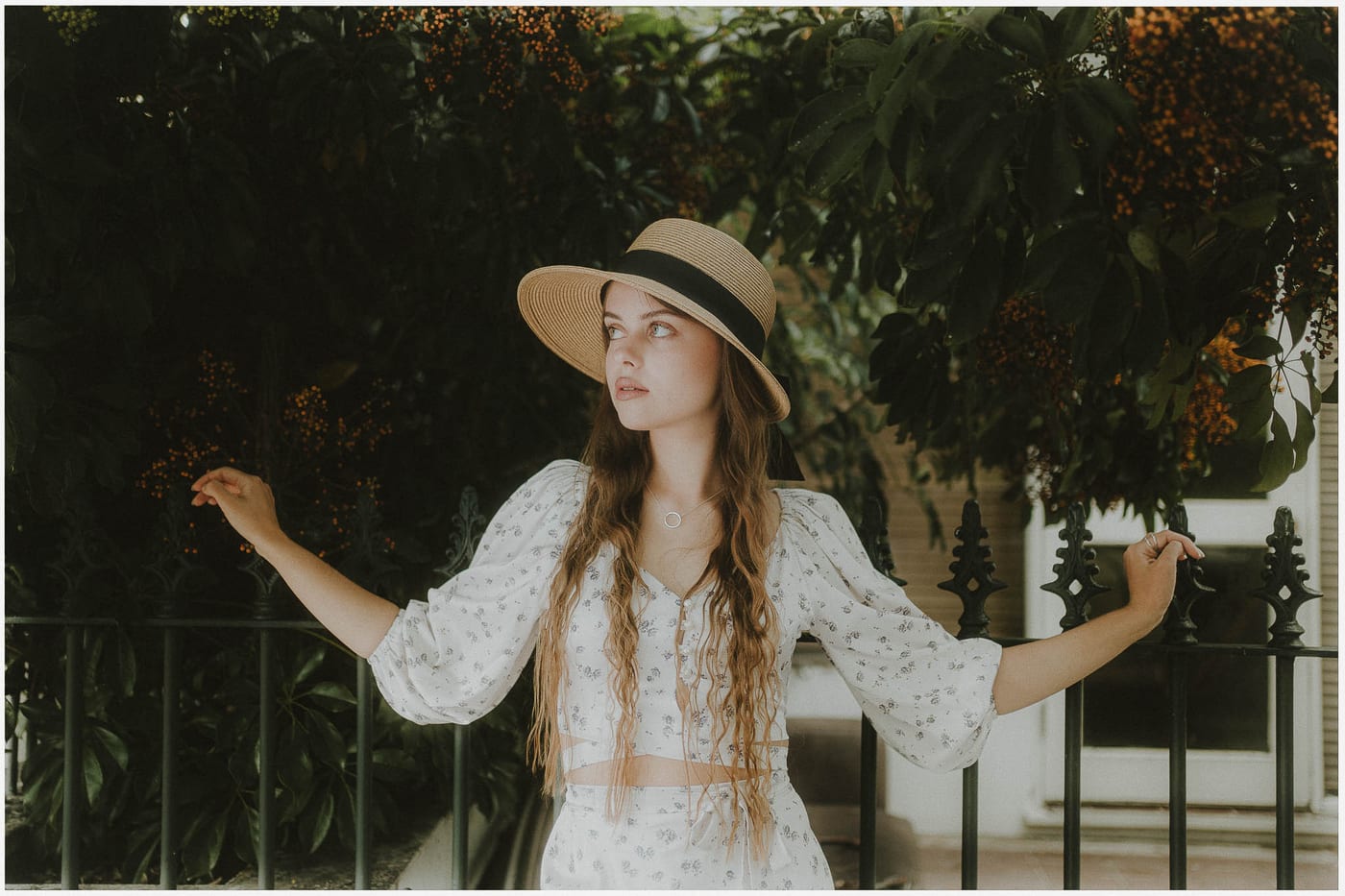 Alice in Wonderland Inspired Photoshoot with Daria | Centennial Park & Sydney Eastern Suburbs Photography