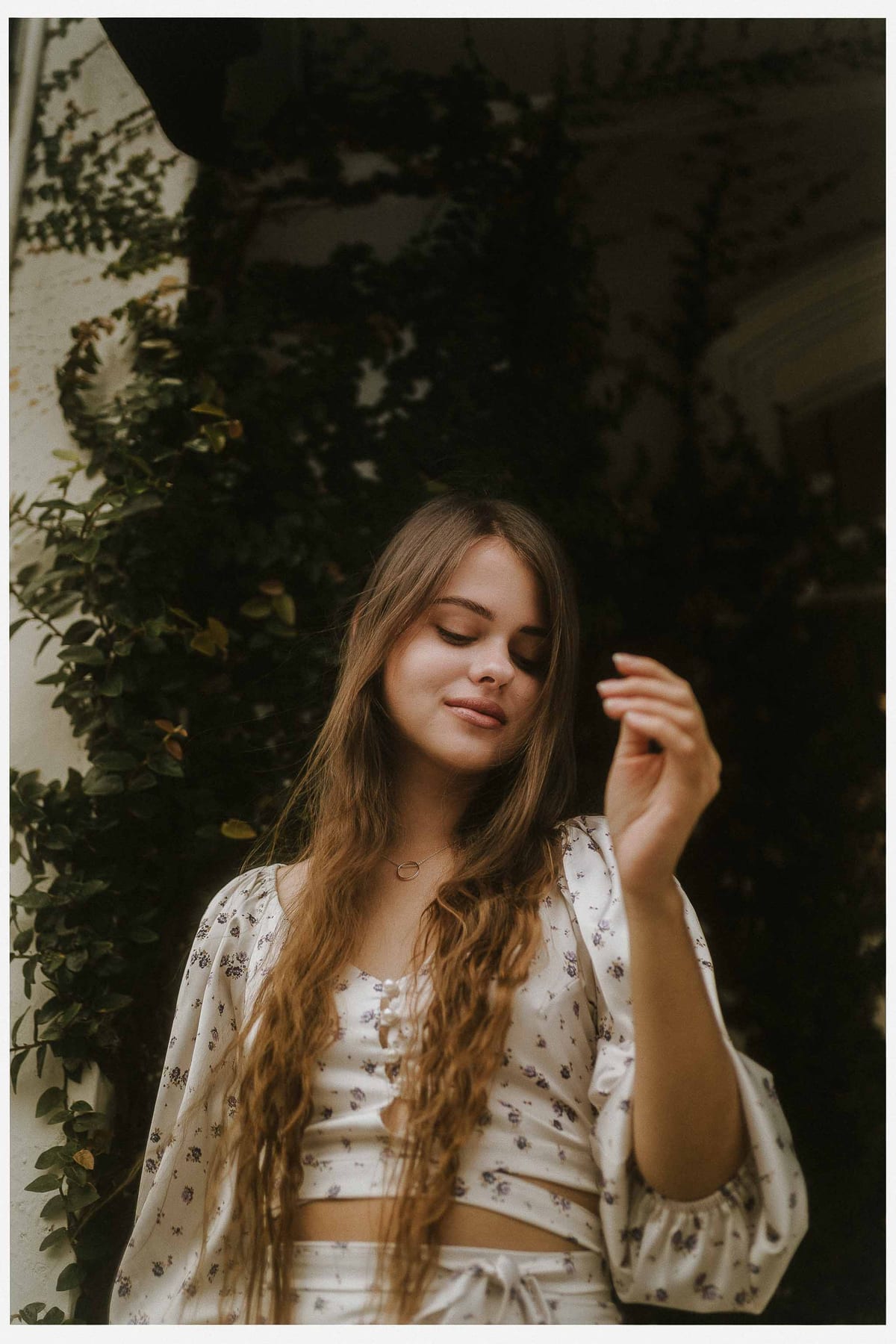 Alice in Wonderland Inspired Photoshoot with Daria | Centennial Park & Sydney Eastern Suburbs Photography